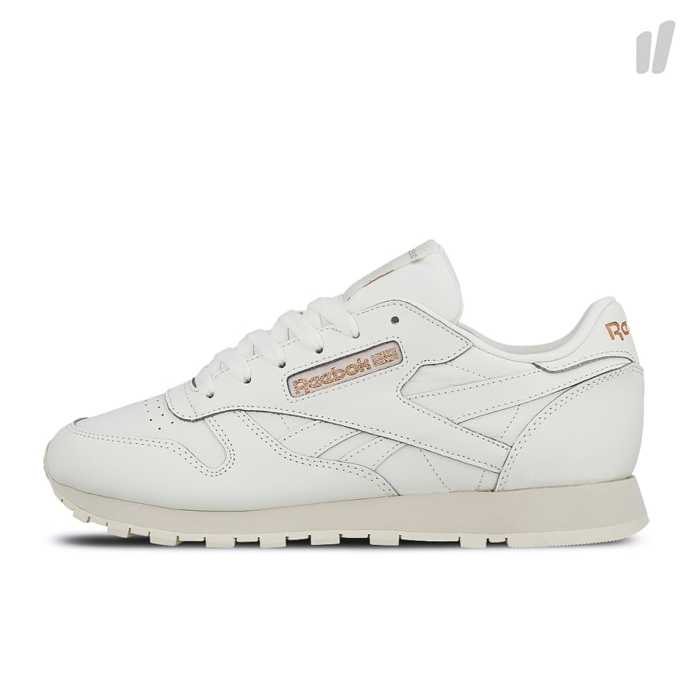 Reebok wmns classic leather Chalk-Rose Gold-Paper White Sneakers DV3762 | Overkill