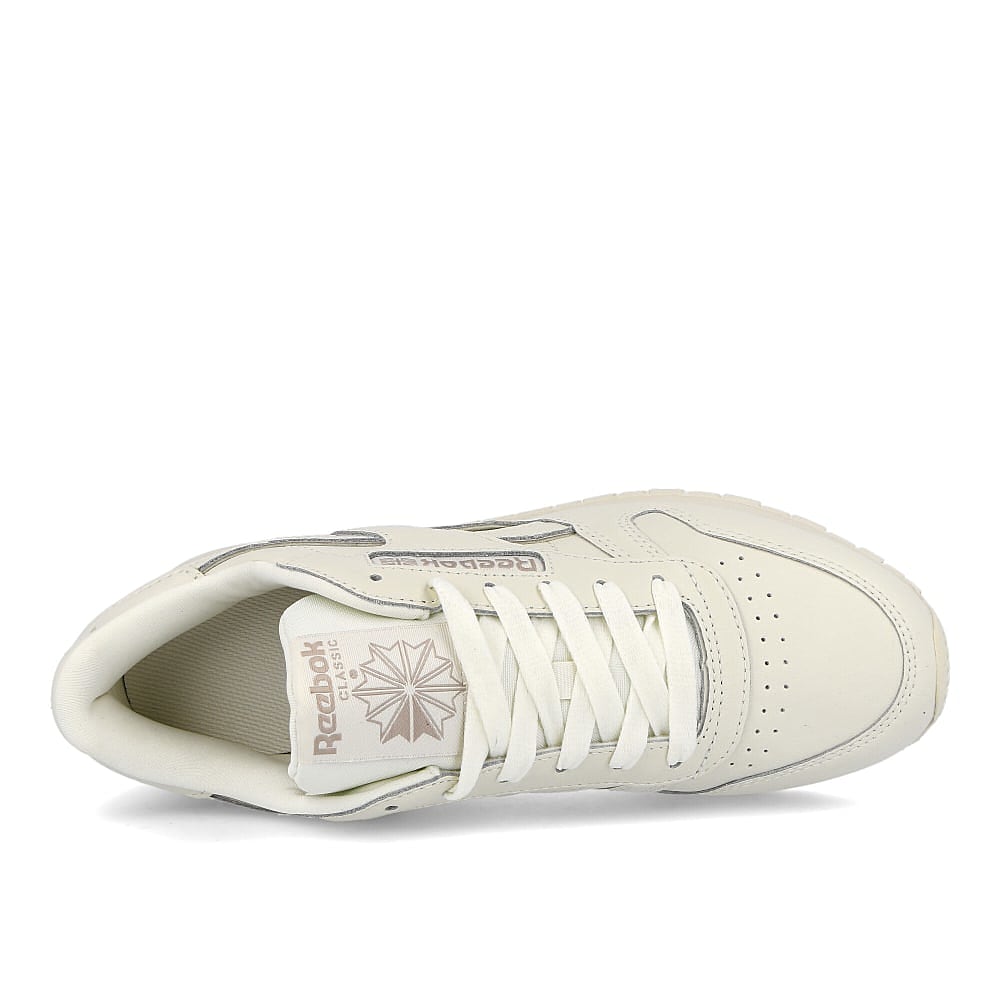 Reebok wmns classic leather Chalk-Weathered White Sneakers Detailfoto | Overkill