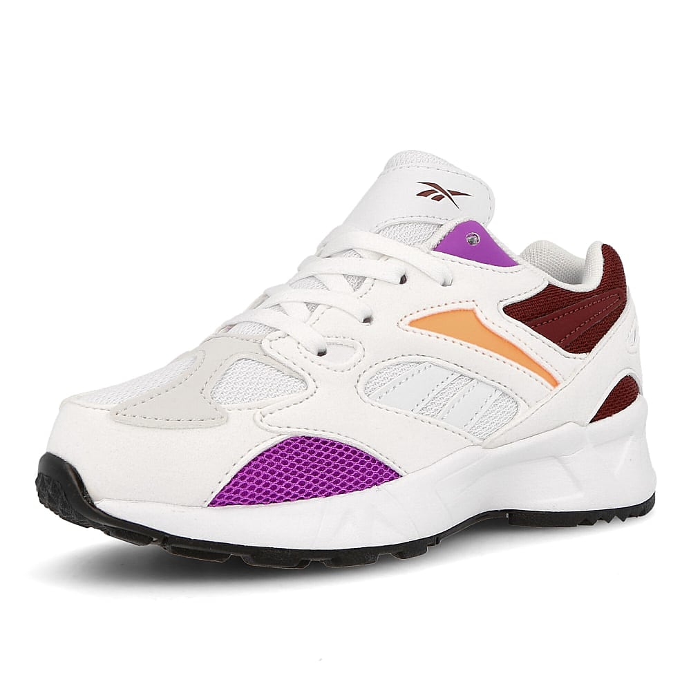 Reebok aztrek 96 kids White-Porcelain-Maroon Sneakers Close Up | Overkill