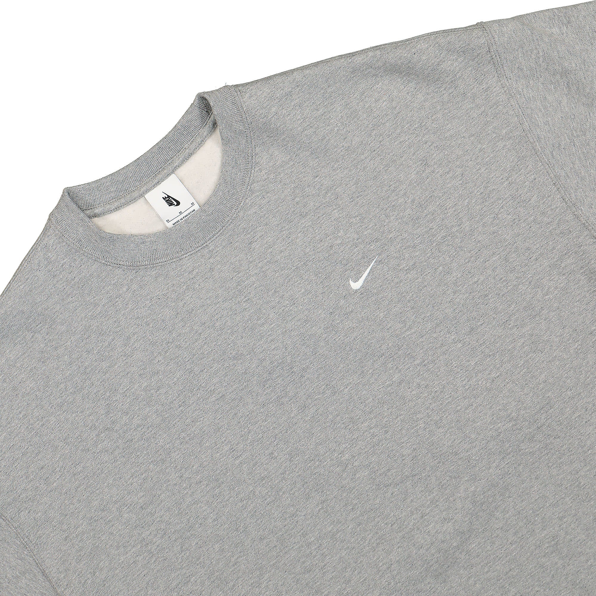 Nike Solo Swoosh Fleece Crew Dark Grey Heather / White Sweatshirts Close-up | Overkill