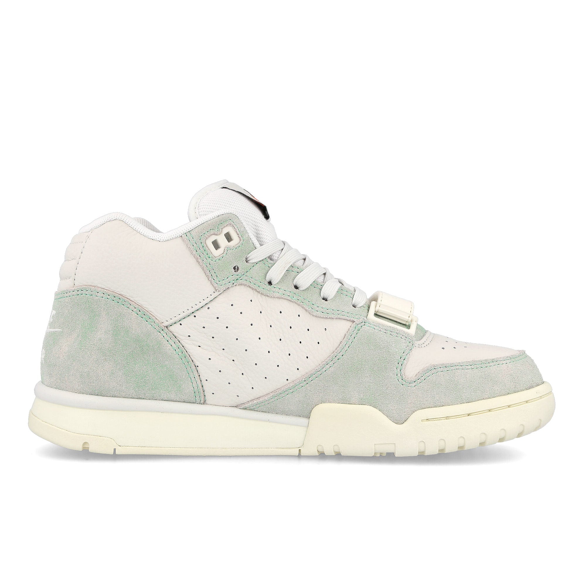 Nike air trainer Enamel Green-Sail - Summit White Sneakers Silhouette | Overkill