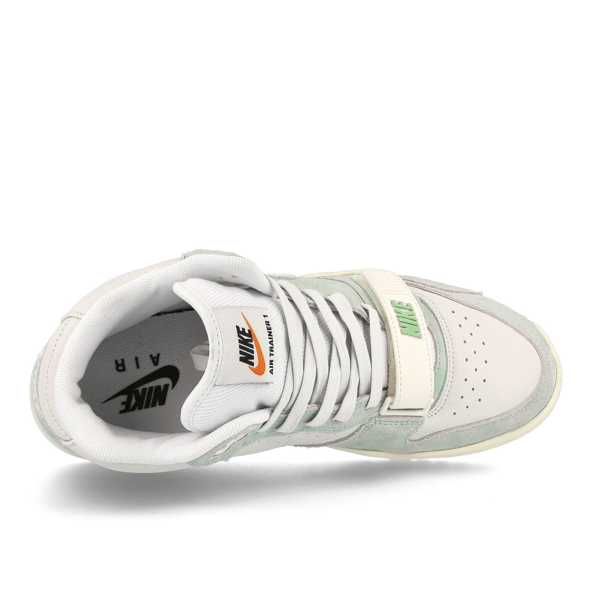 Nike air trainer Enamel Green-Sail - Summit White Sneakers Detailfoto | Overkill