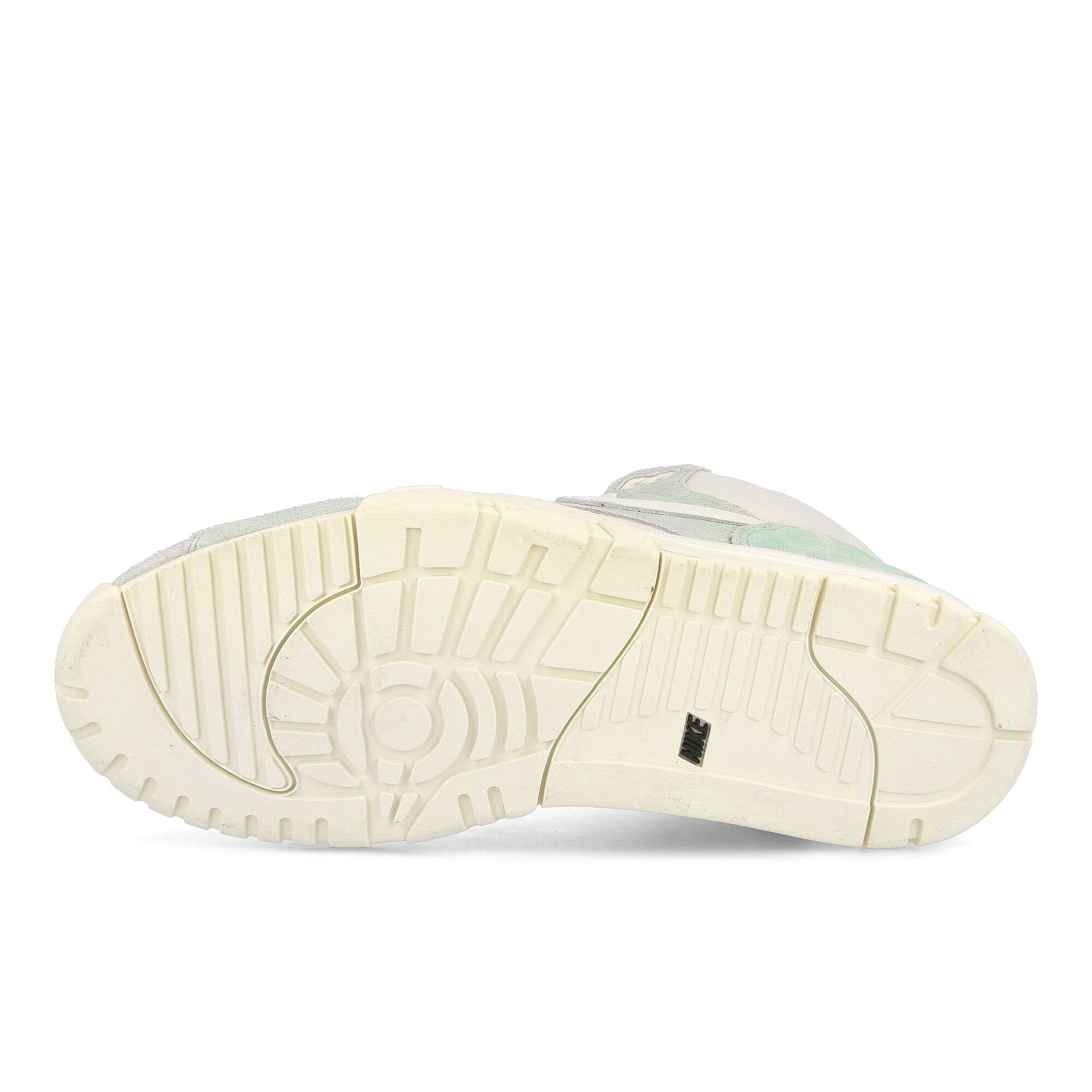 Nike air trainer Enamel Green-Sail - Summit White Sneakers Detail View 1 | Overkill