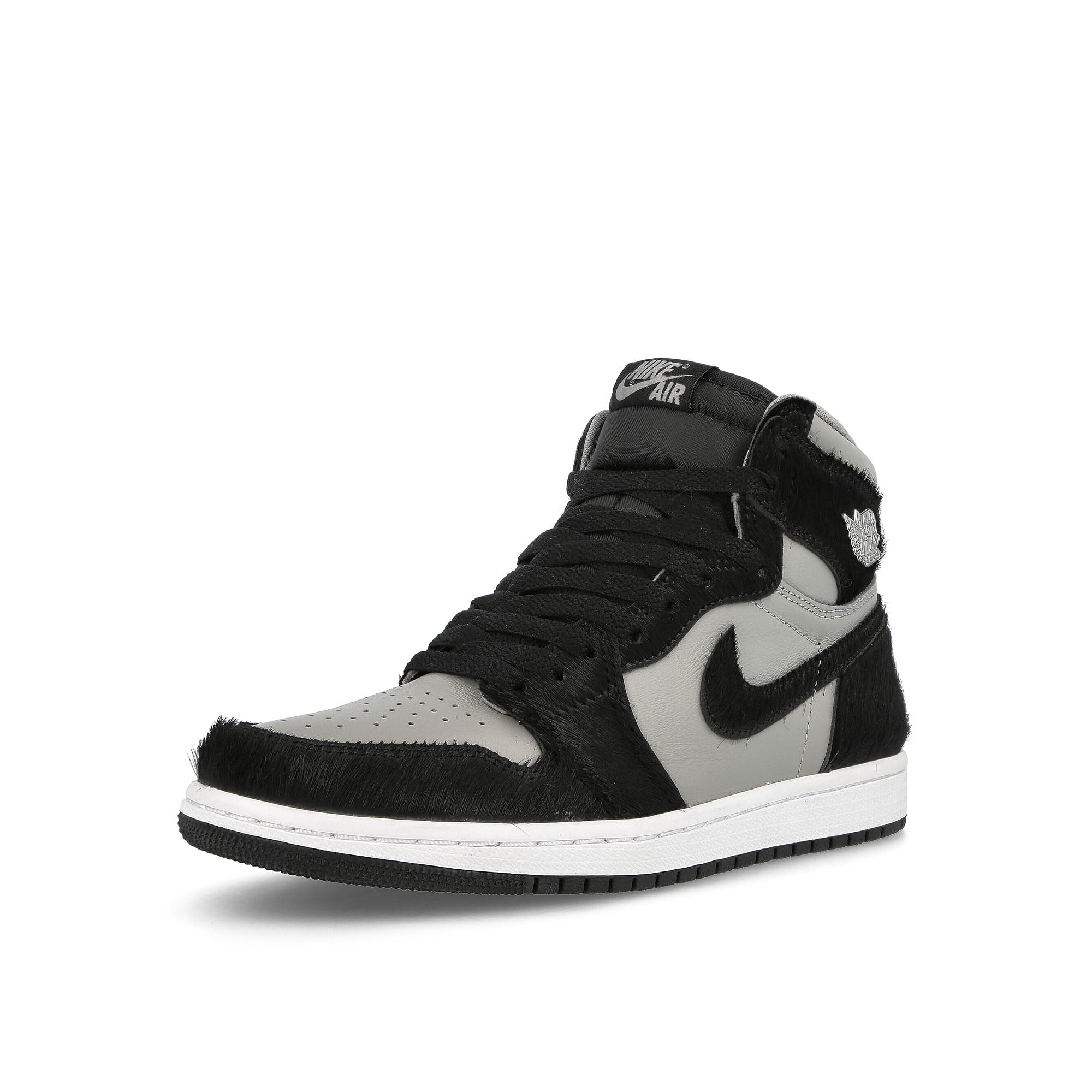 Jordan Air Jordan Wmns 1 Retro High OG Medium Grey / Black - White High Top Sneakers Close Up | Overkill