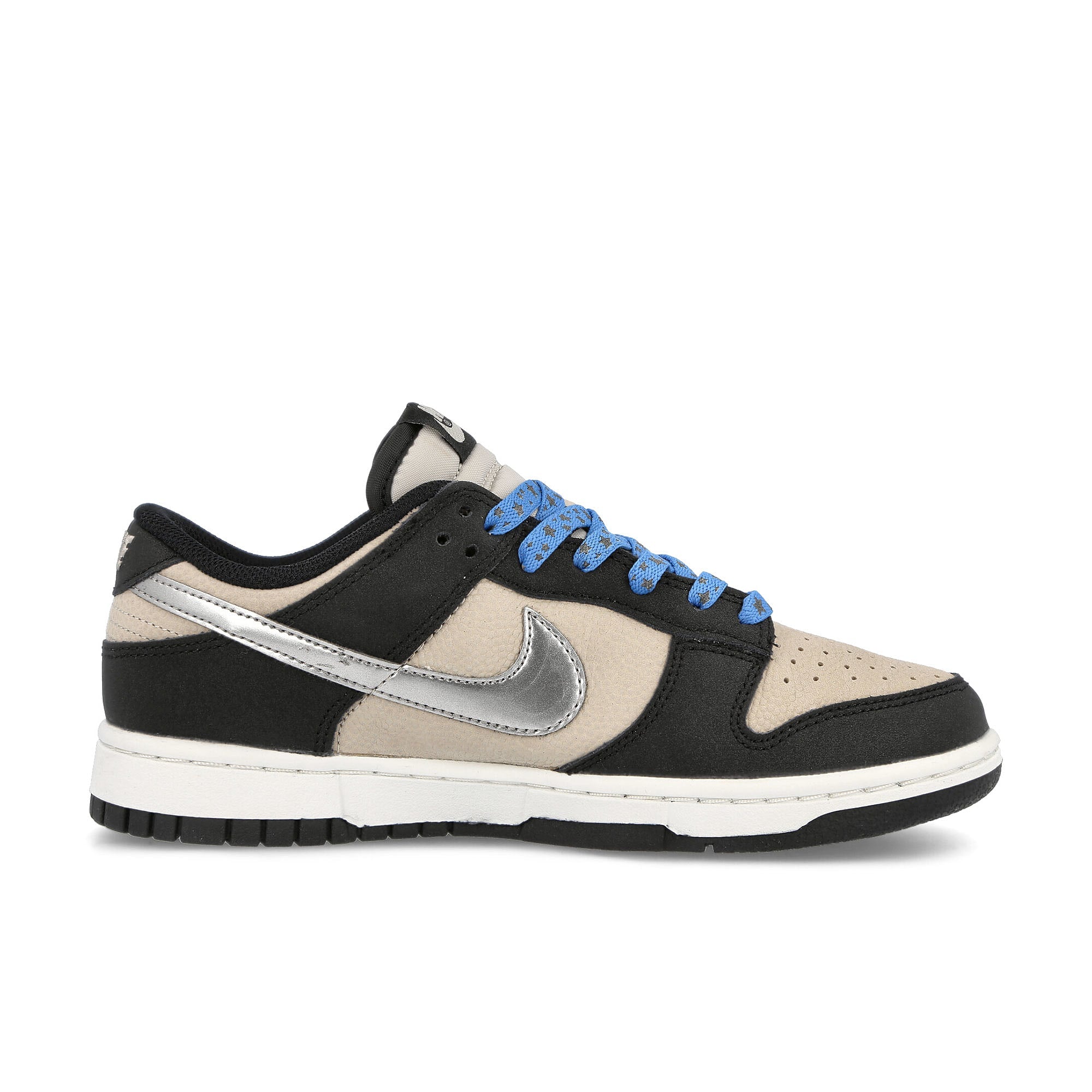 Nike Wmns Dunk Low Light Bone / Metallic Silver - Black Low Top Sneakers Silhouette | Overkill