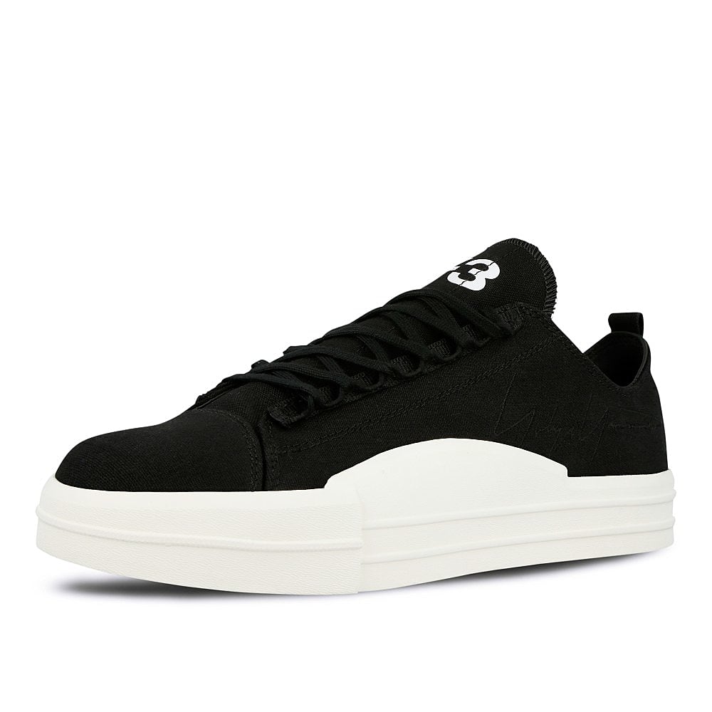 Y-3 yuben low Black Y-3-Black Y-3-Footwear White Sneakers Close Up | Overkill