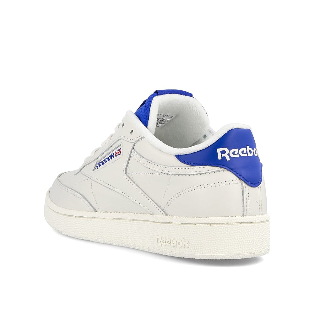 Reebok club c 85 mu Chalk / Humble Blue / Radiant Red Close-up | Overkill