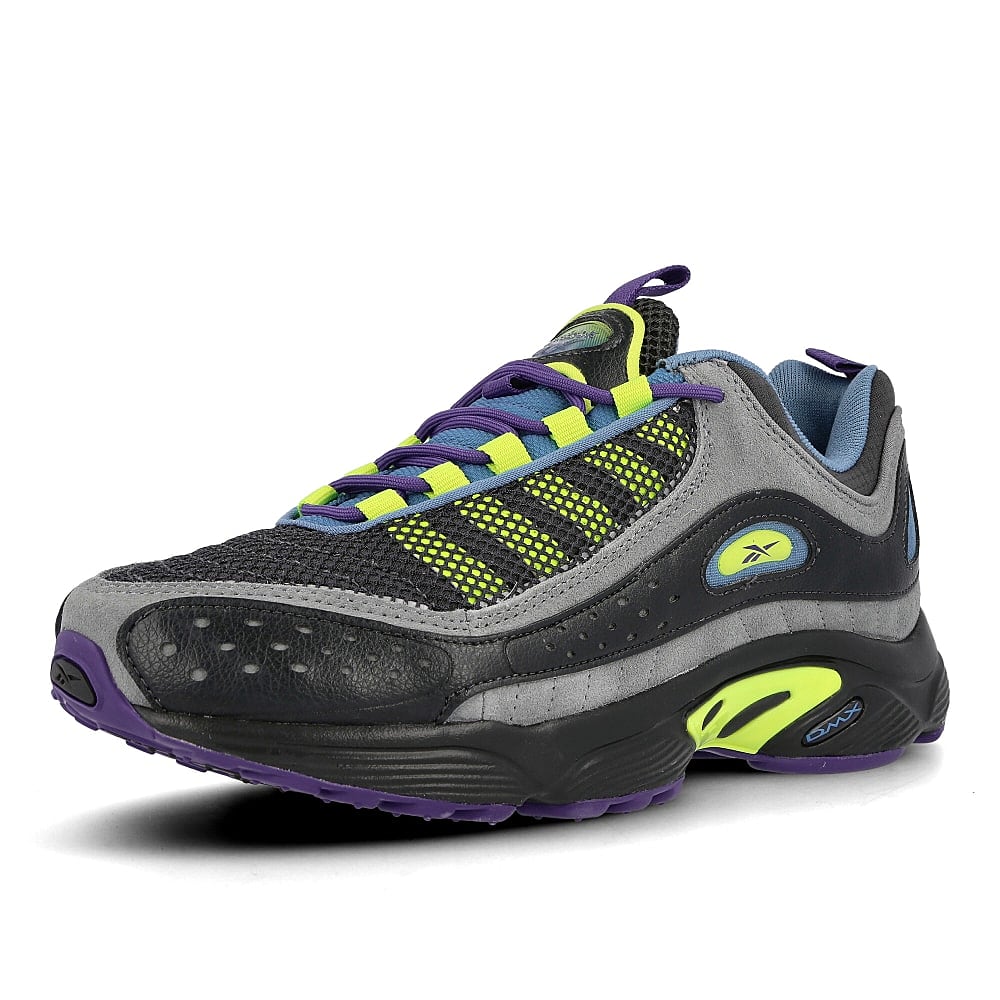 Reebok daytona dmx ii True Grey 8-Team Purple-Mineral Mist Low Top Sneakers Close Up | Overkill