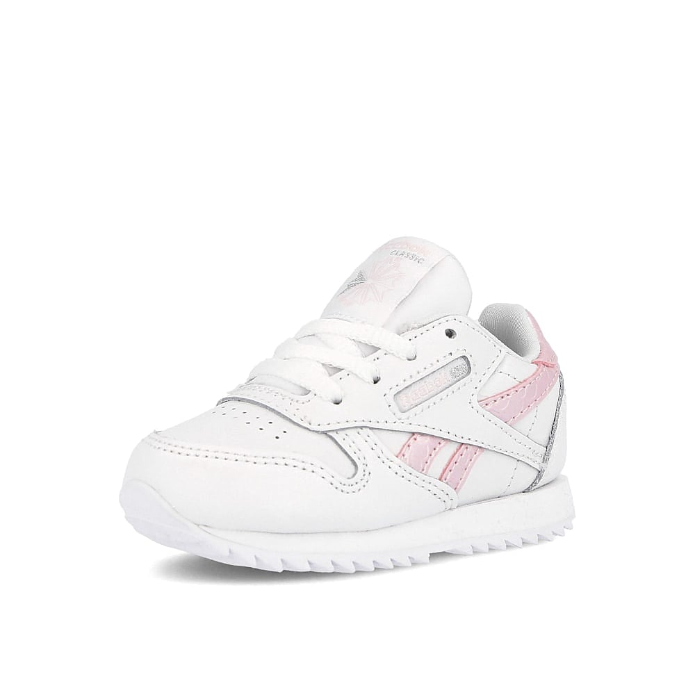 Reebok classic leather infants White-Pixel Pink-None Low Top Sneakers Close Up | Overkill