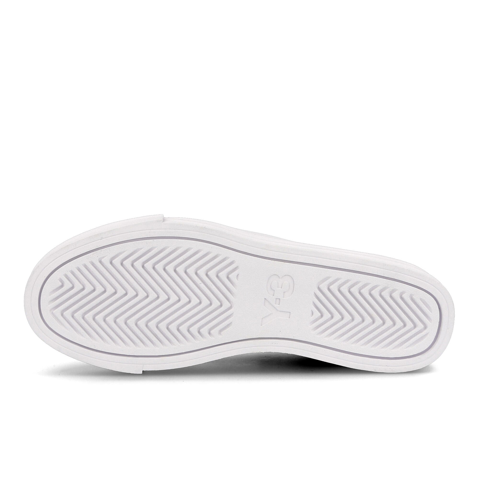 Y-3 yuben low Black-Black-Running White Sneakers Detail View 1 | Overkill