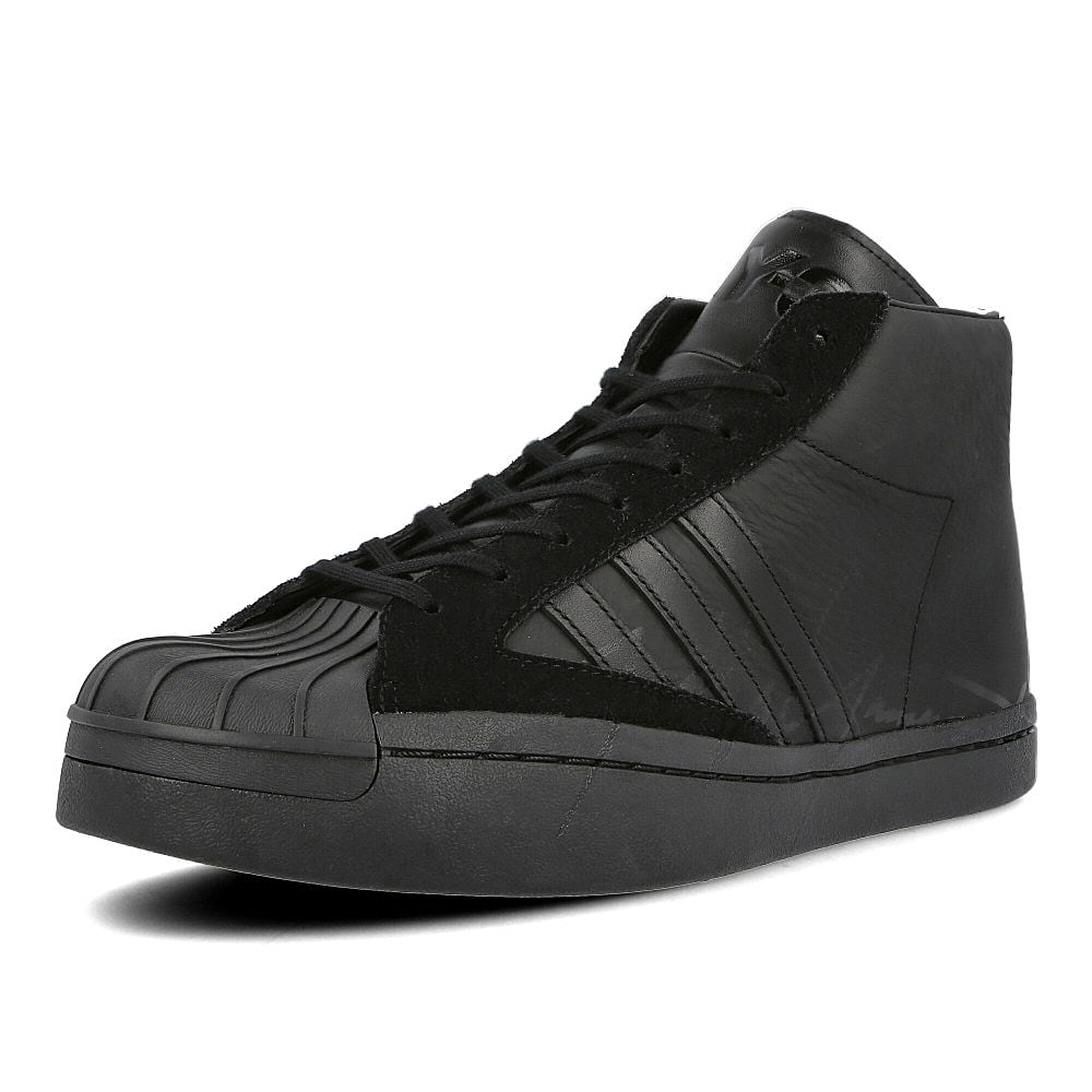 Y-3 yohji pro Black-Footwear White-Black Sneakers Close Up | Overkill