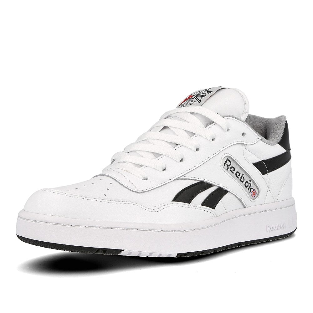 Reebok bb 4000 White-Black Sneakers Close Up | Overkill