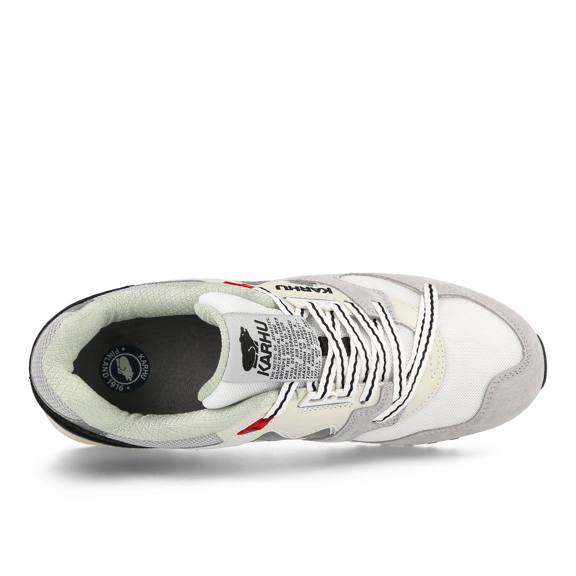 Karhu synchron classic Dawn Blue-Lily White Low Top Sneakers Close Up | Overkill
