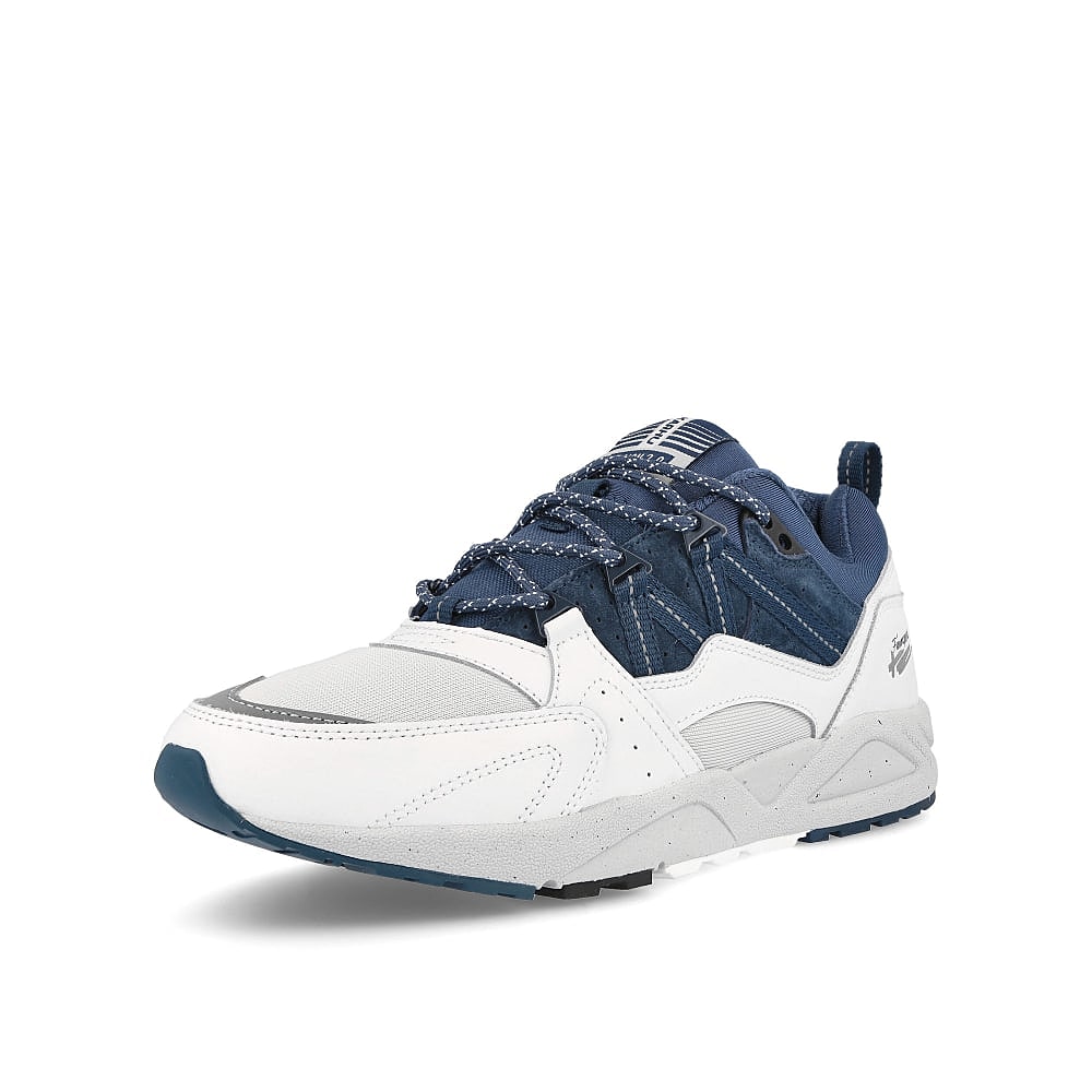 Karhu fusion 2.0 White-Blue Wing Teal Sneakers Close Up | Overkill