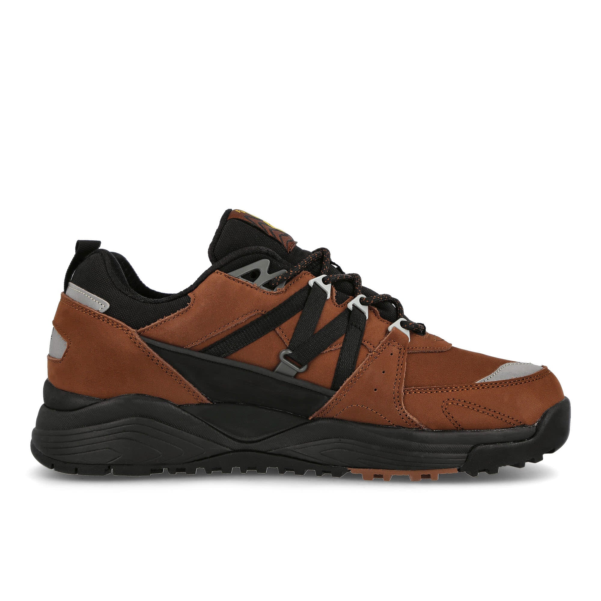 Karhu Fusion XC Aztec-Jet Black Low Top Sneakers Silhouette | Overkill