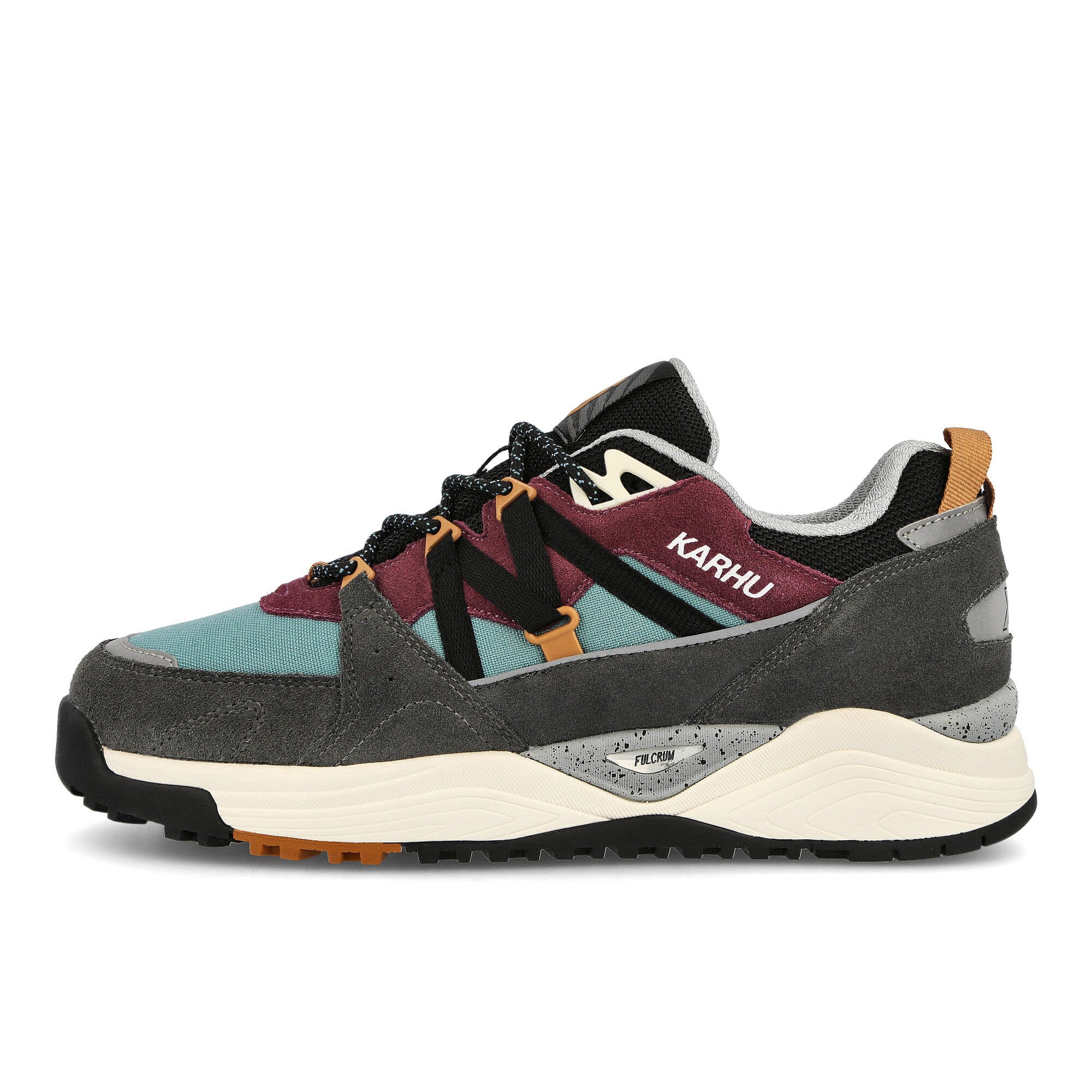 Karhu Fusion XC Gun Metal-Jet Black Low Top Sneakers F830001 | Overkill