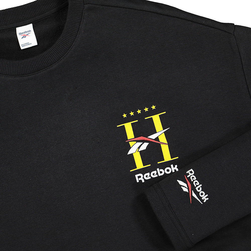 Reebok Wmns Classic GP Hotel Crew Black Sweatshirts Close-up | Overkill