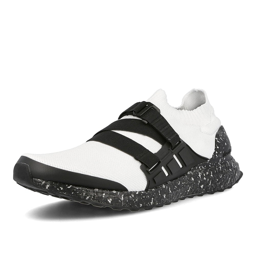 adidas Hyke x adidas UltraBOOST AH-001 Footwear White / Core Black / Core Black Detailfoto | Overkill