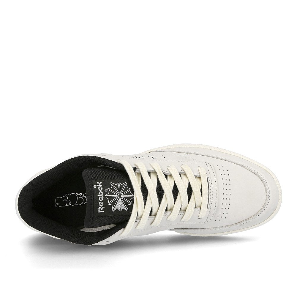 Reebok Sneeze x Reebok Club C Revenge MU White-Silver Metallic Sneakers Detailfoto | Overkill