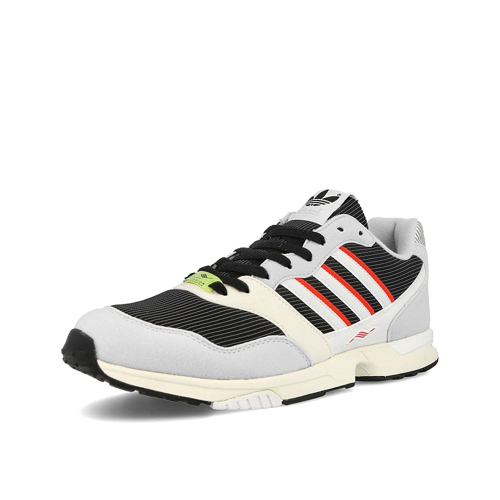 adidas ZX 1000 C Core Black / Footwear White / Halo Blue Low Top Sneakers FX6945 Close-up | Overkill