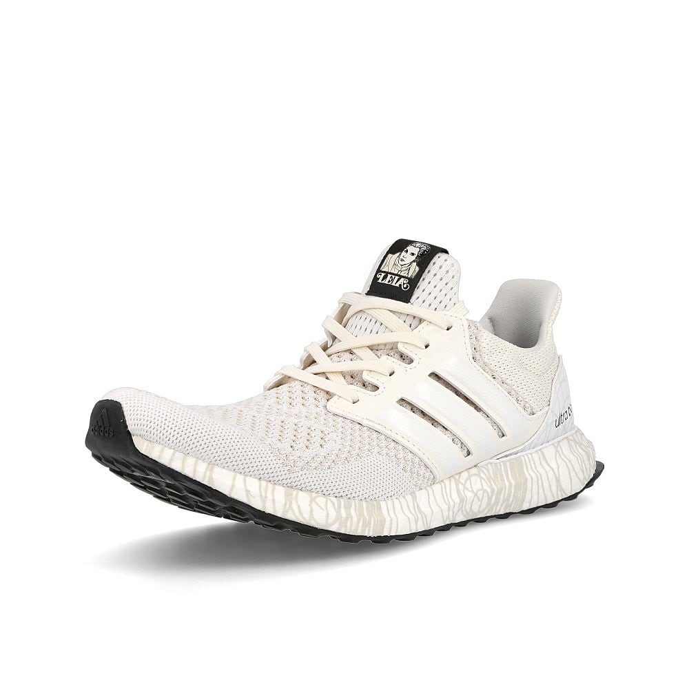 adidas Star Wars x adidas UltraBOOST DNA Leia Chalk White-Cloud White-Core Black Sneakers Close Up | Overkill