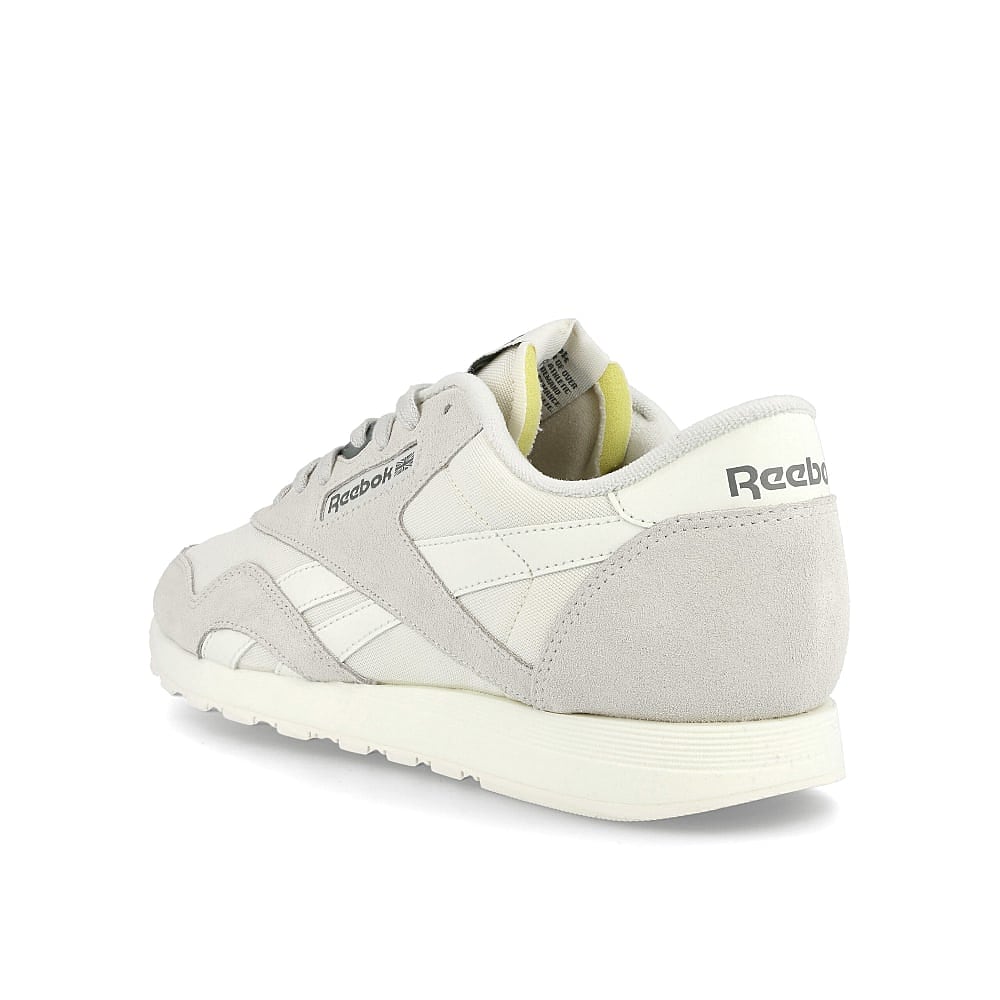 Reebok classic nylon Morning Fog / Harmony Green / Chalk Close-up | Overkill