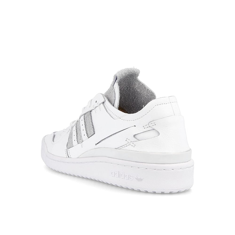 adidas forum 84 low Footwear White / Footwear White / Footwear White Close-up | Overkill