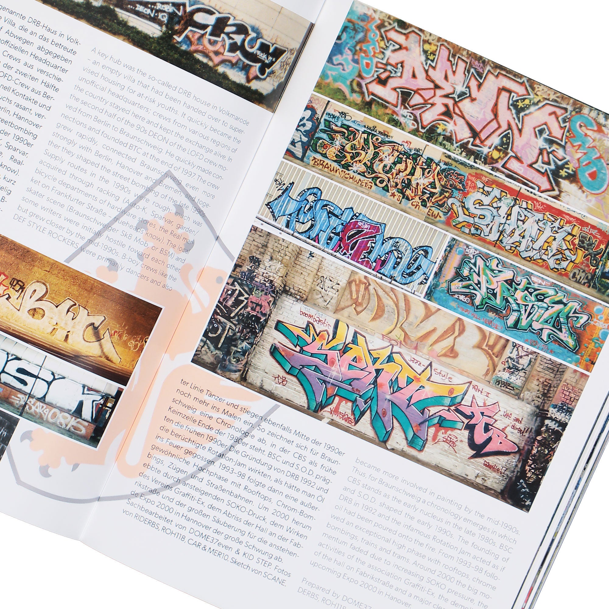 Ghettolove Magazine #10 Multicolored Magazine GTLO-M-10 Detail View 2 | Overkill