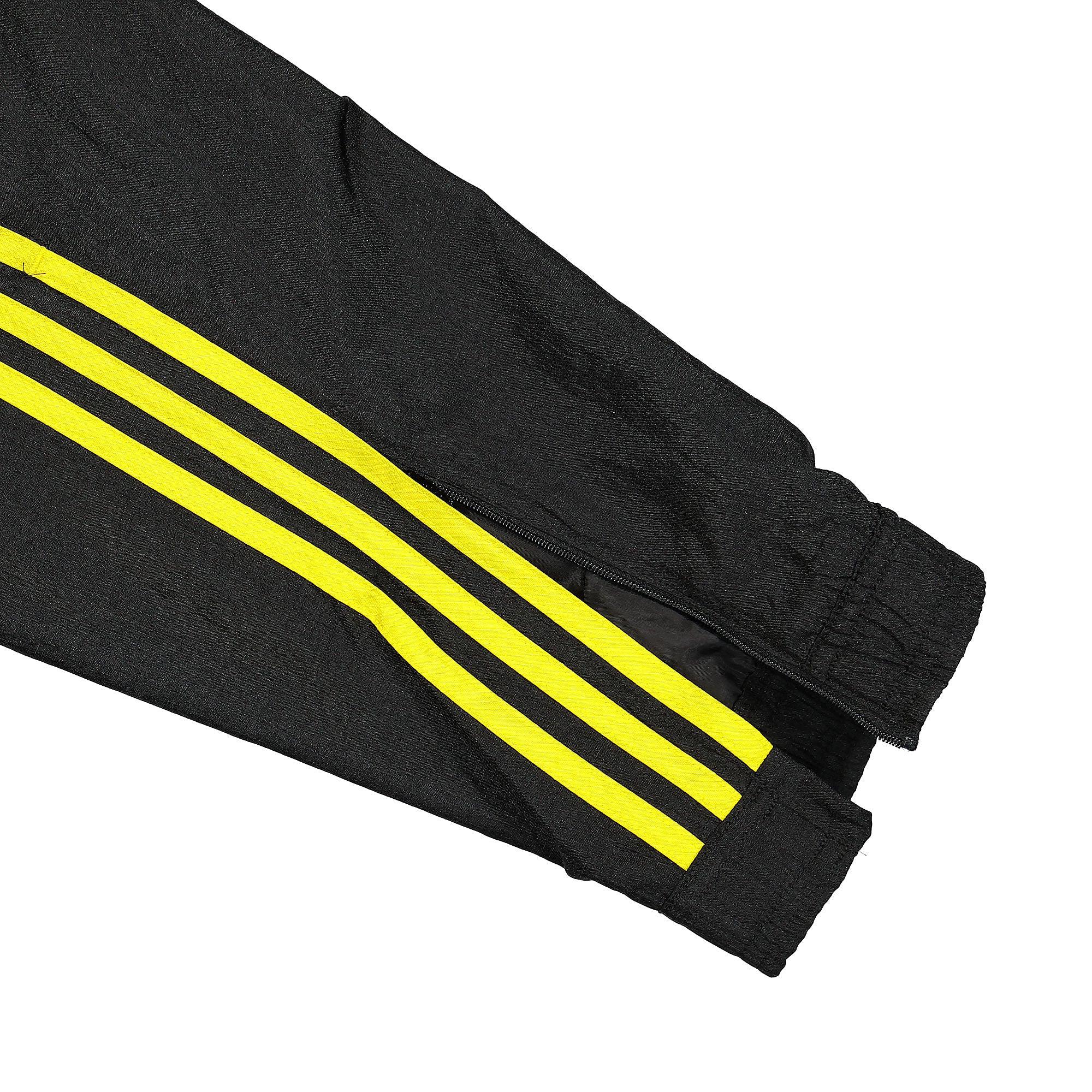 adidas Manchester United Icon Woven Pant Black Sweat & Track Pants Detail view 1 | Overkill