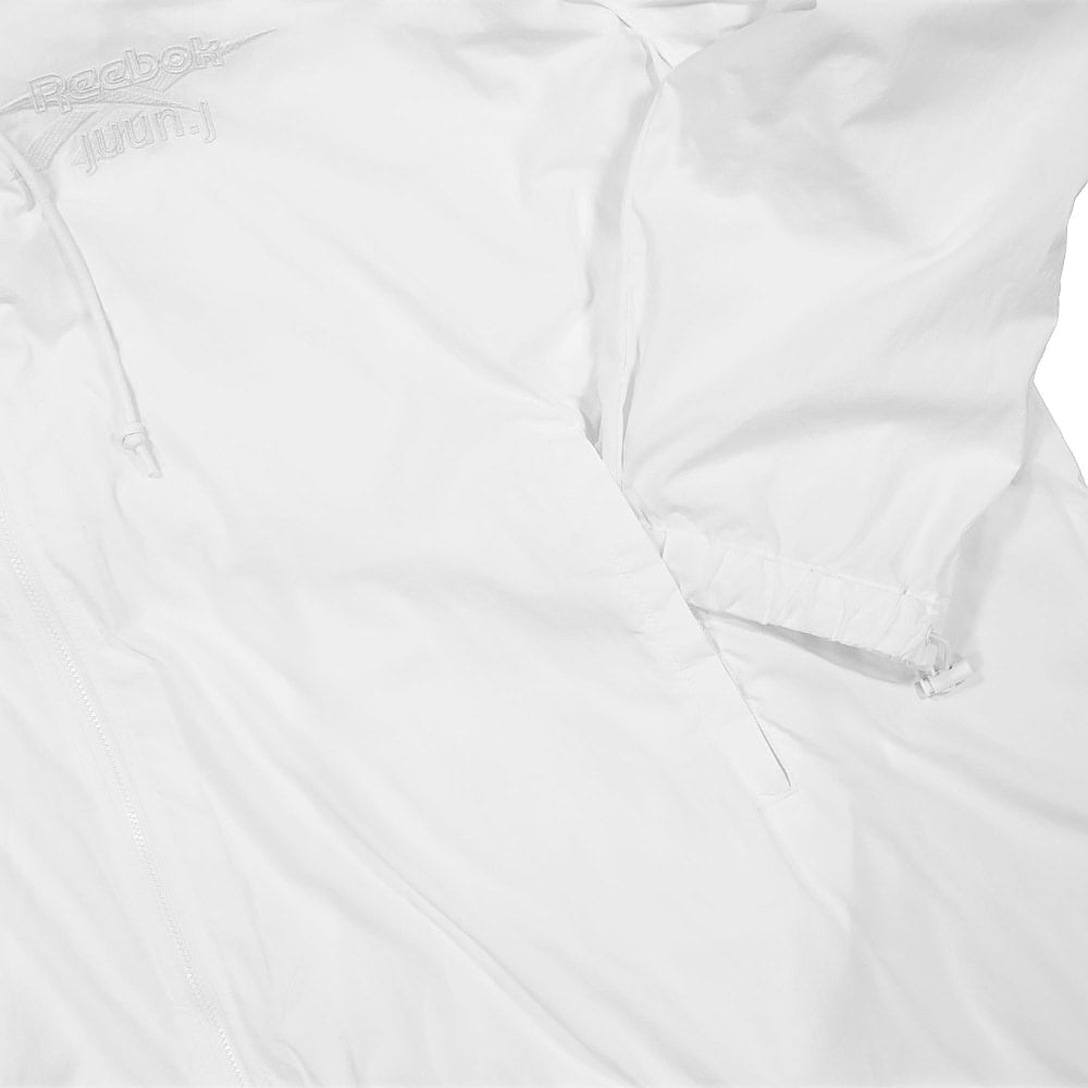 Reebok Juun.J x Reebok Windbreaker White Windbreaker Detailfoto | Overkill