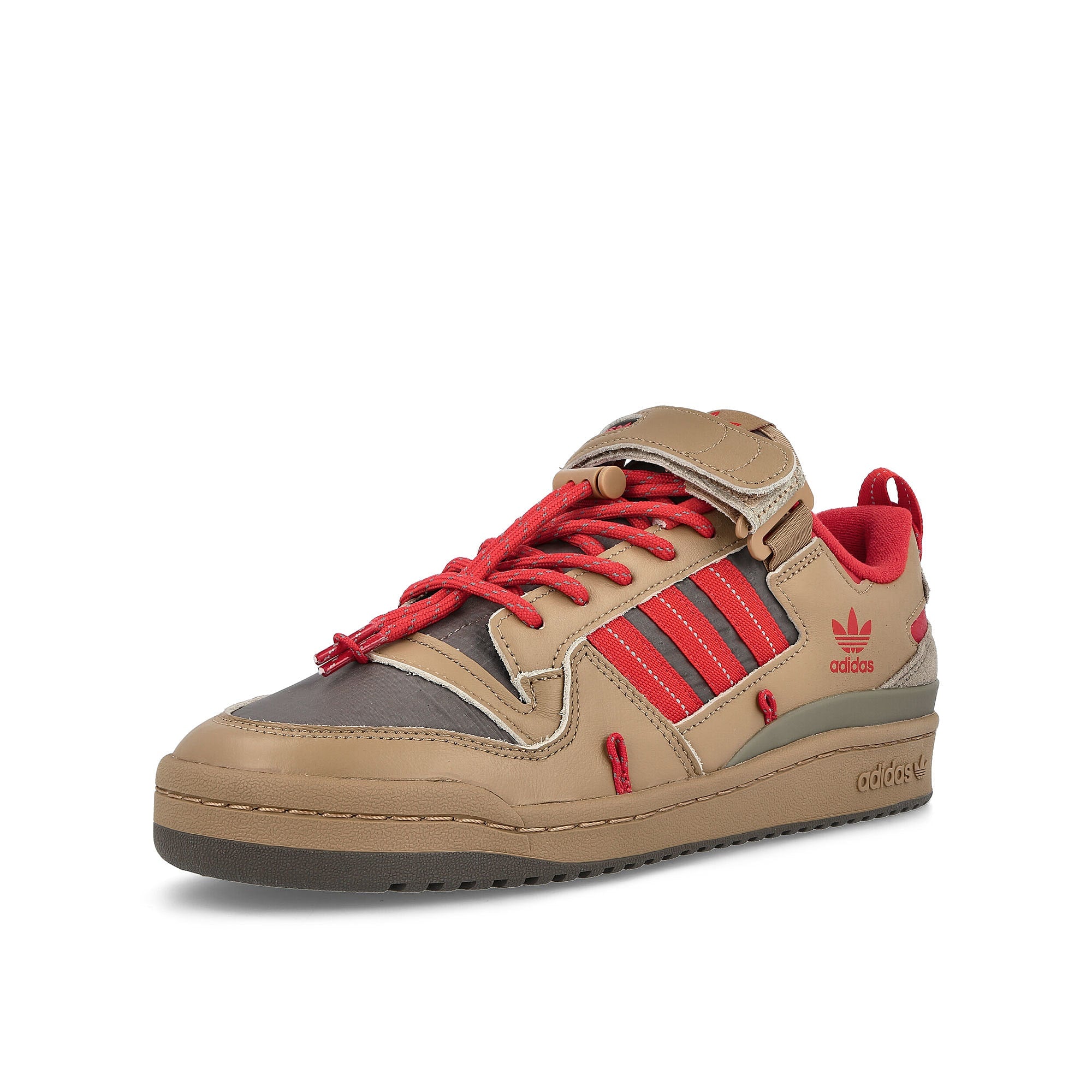 adidas Forum 84 Camp Low Cardboard / Scarlet / Utility Grey Sneakers Close Up | Overkill