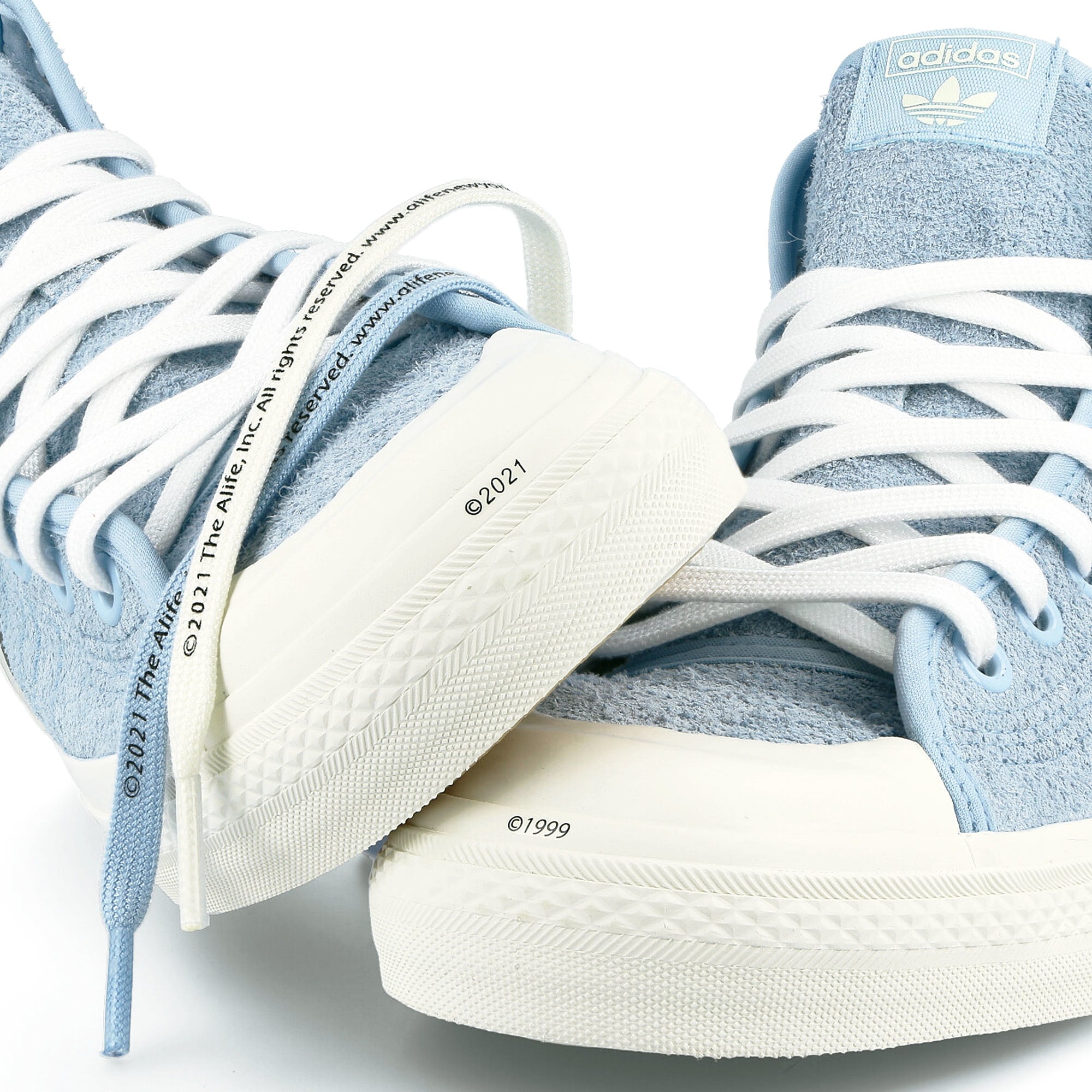 adidas Alife x adidas Nizza Hi Clear Sky-Clear Sky-Off White Sneakers Detailfoto | Overkill