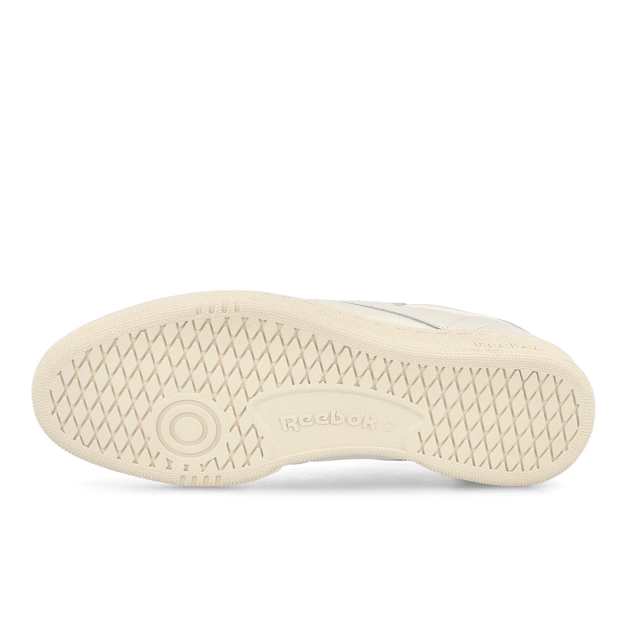 Reebok club c 85 vintage Chalk / Alabaster / Vector Navy Low Top Sneakers Detail View 1 | Overkill