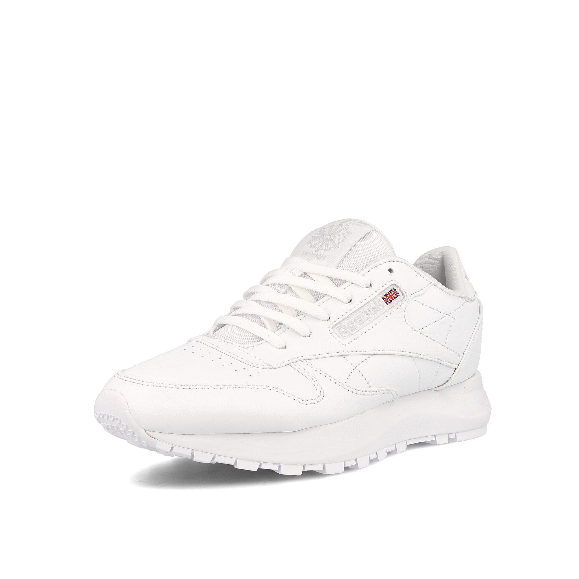 Reebok wmns classic sp vegan Footwear White / Footwear White / Pure Grey 2 Sneakers Close Up | Overkill