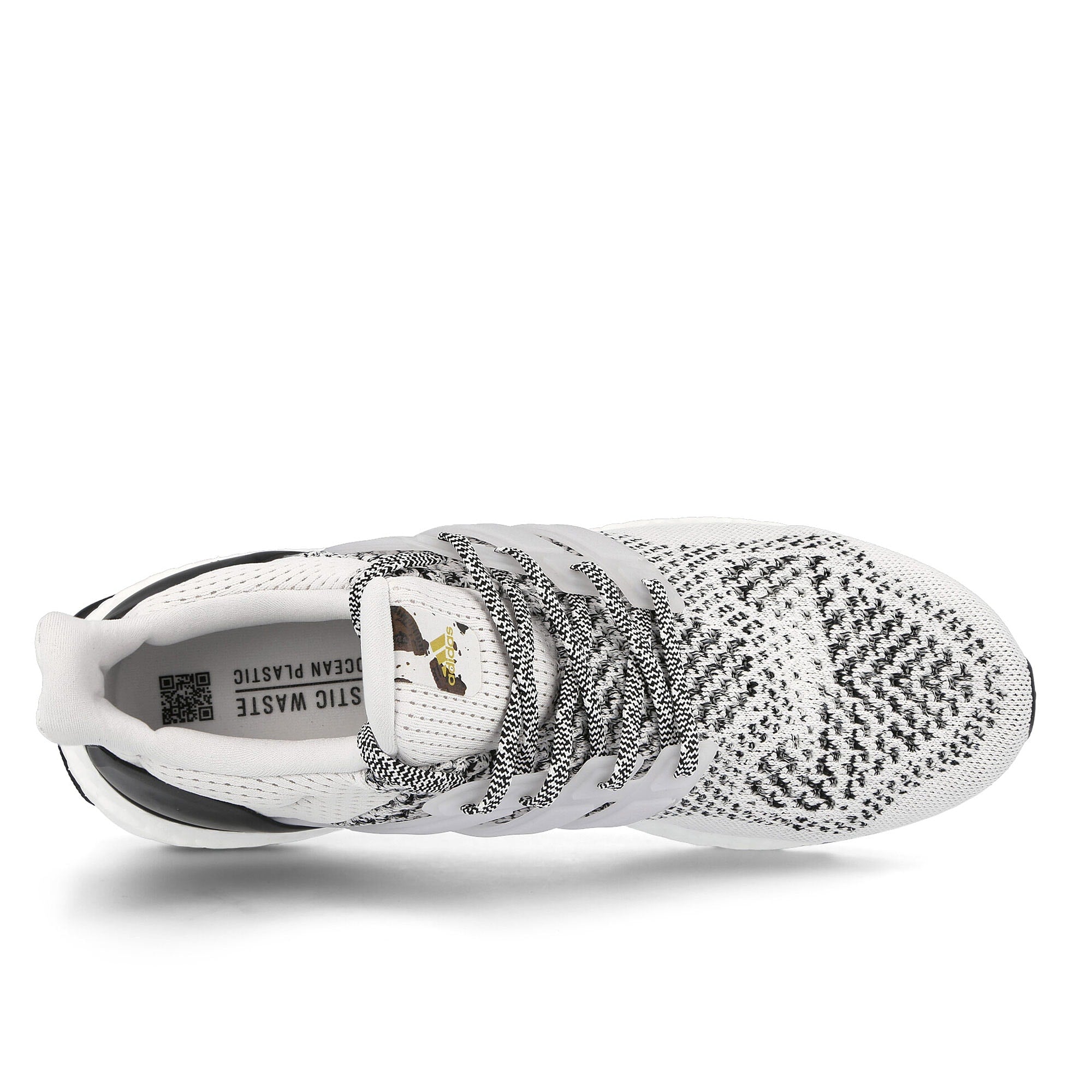 adidas ultraboost 1.0 dna Footwear White-Footwear White-Core Black Sneakers Detailfoto | Overkill