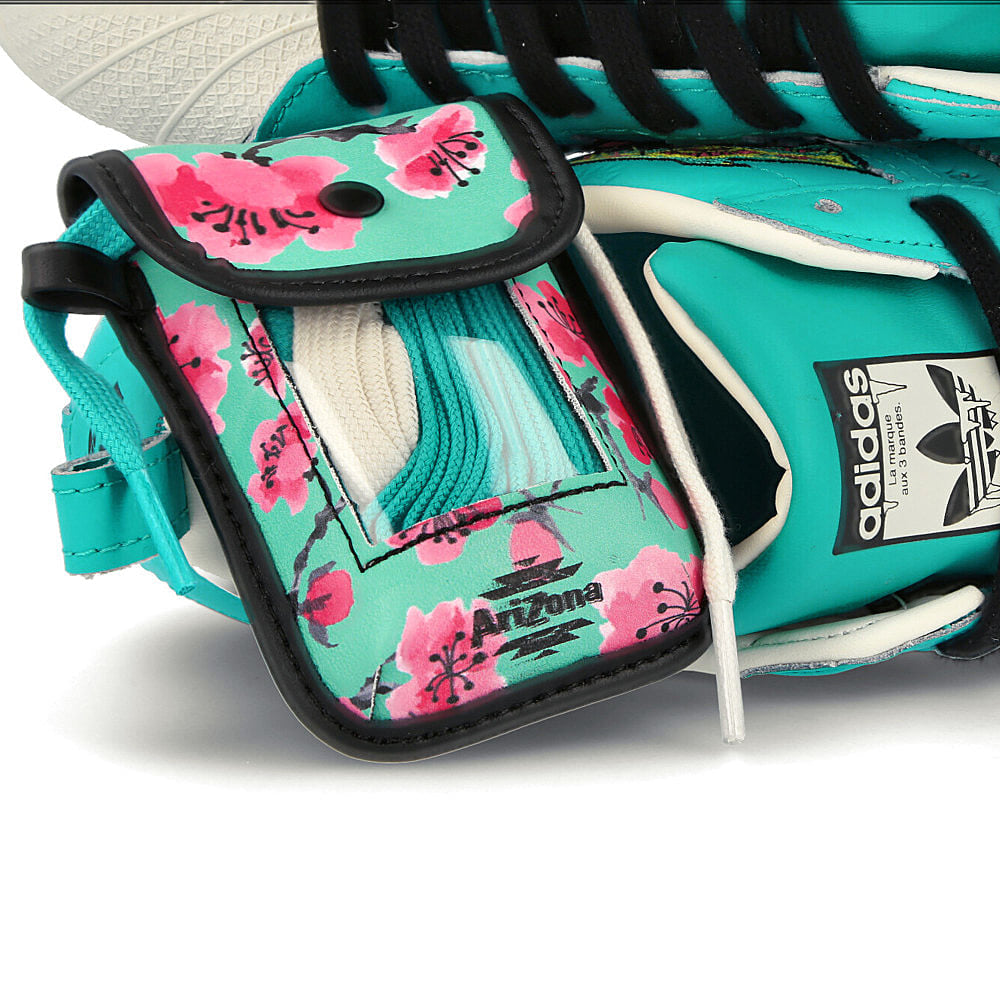 adidas AriZona x adidas Superstar Chalk White-Chalk White-Chalk White Sneakers Detailfoto | Overkill