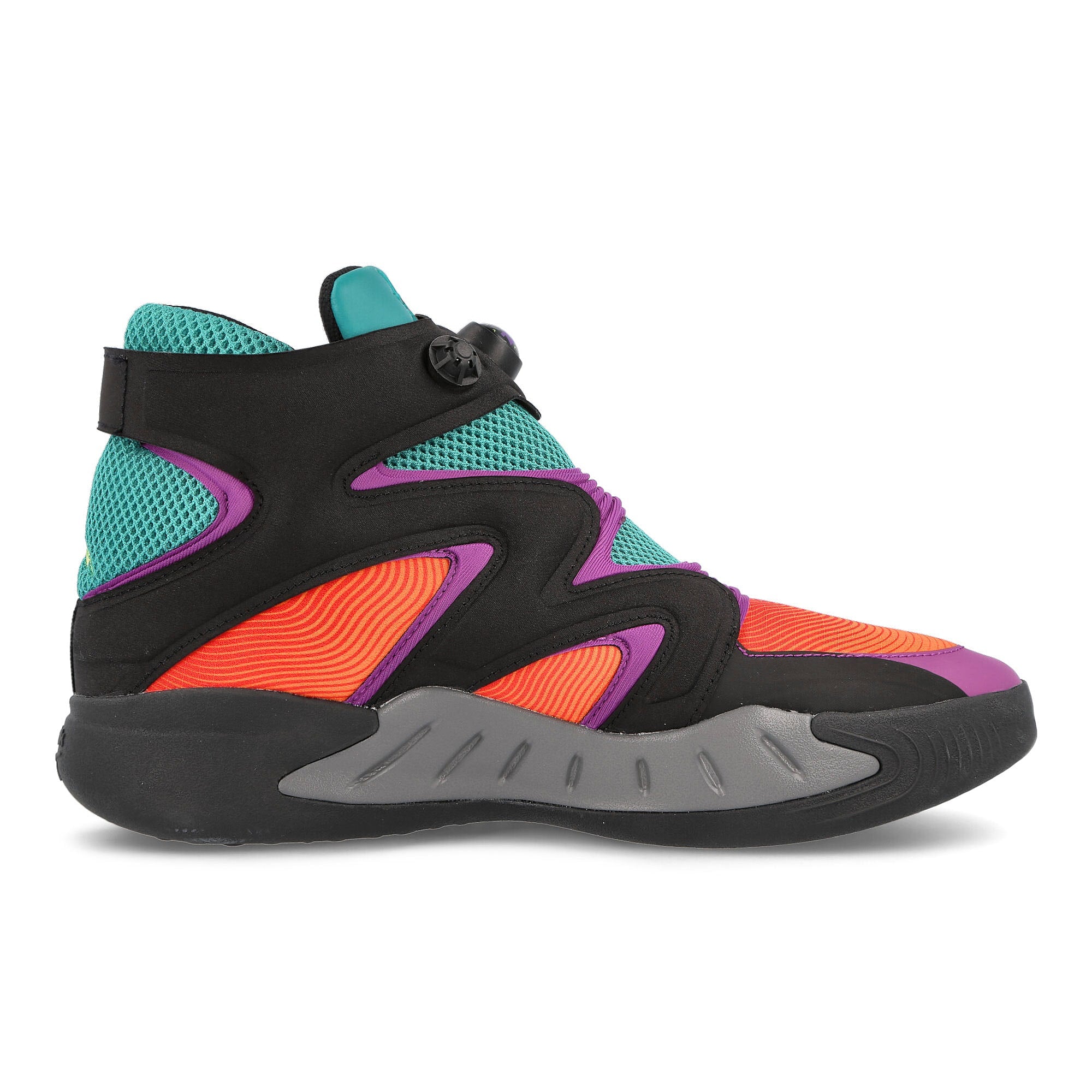 Reebok Looney Tunes x Reebok Instapump Fury Zone CBLACK-UTOTEA-PRIPUR Sneakers Silhouette | Overkill