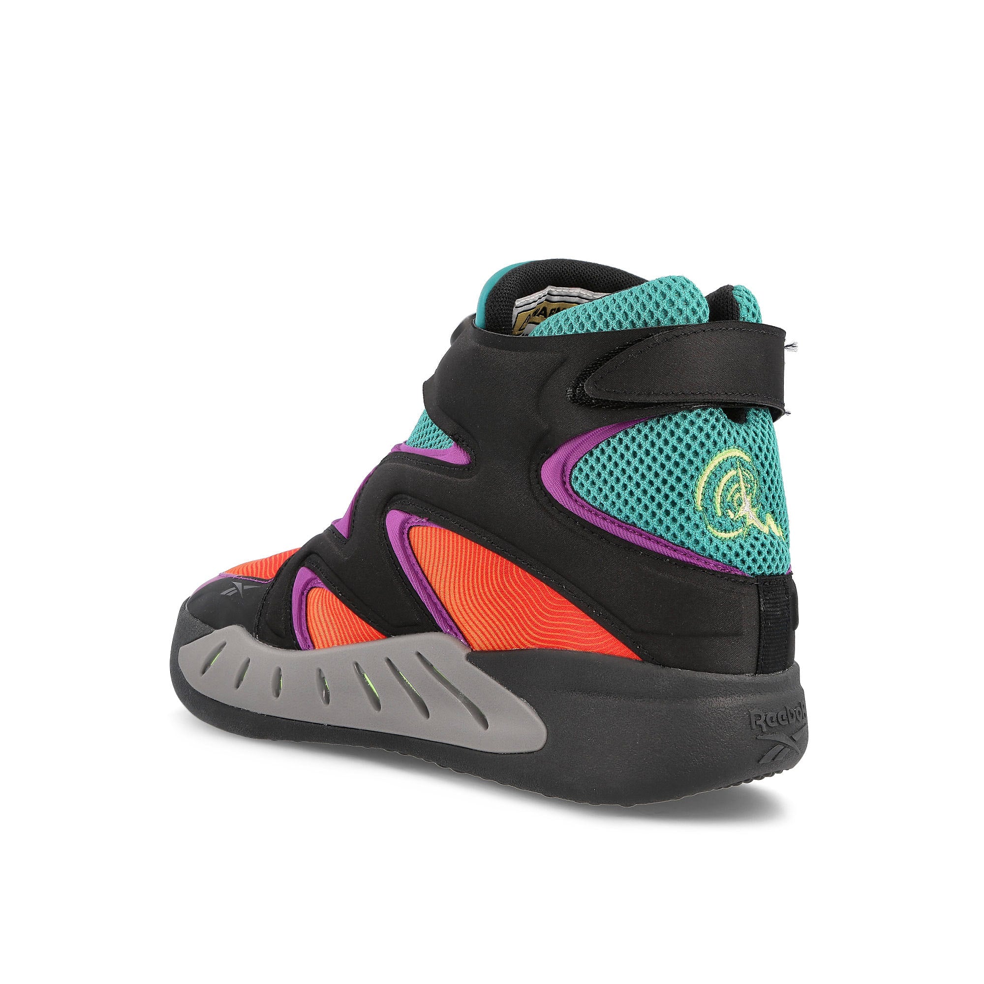 Reebok Looney Tunes x Reebok Instapump Fury Zone CBLACK-UTOTEA-PRIPUR Sneakers Material | Overkill