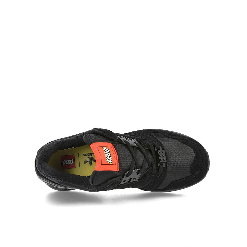 adidas LEGO x adidas ZX 8000 Junior Core Black-Footwear White-Core Black Sneakers Detailfoto | Overkill
