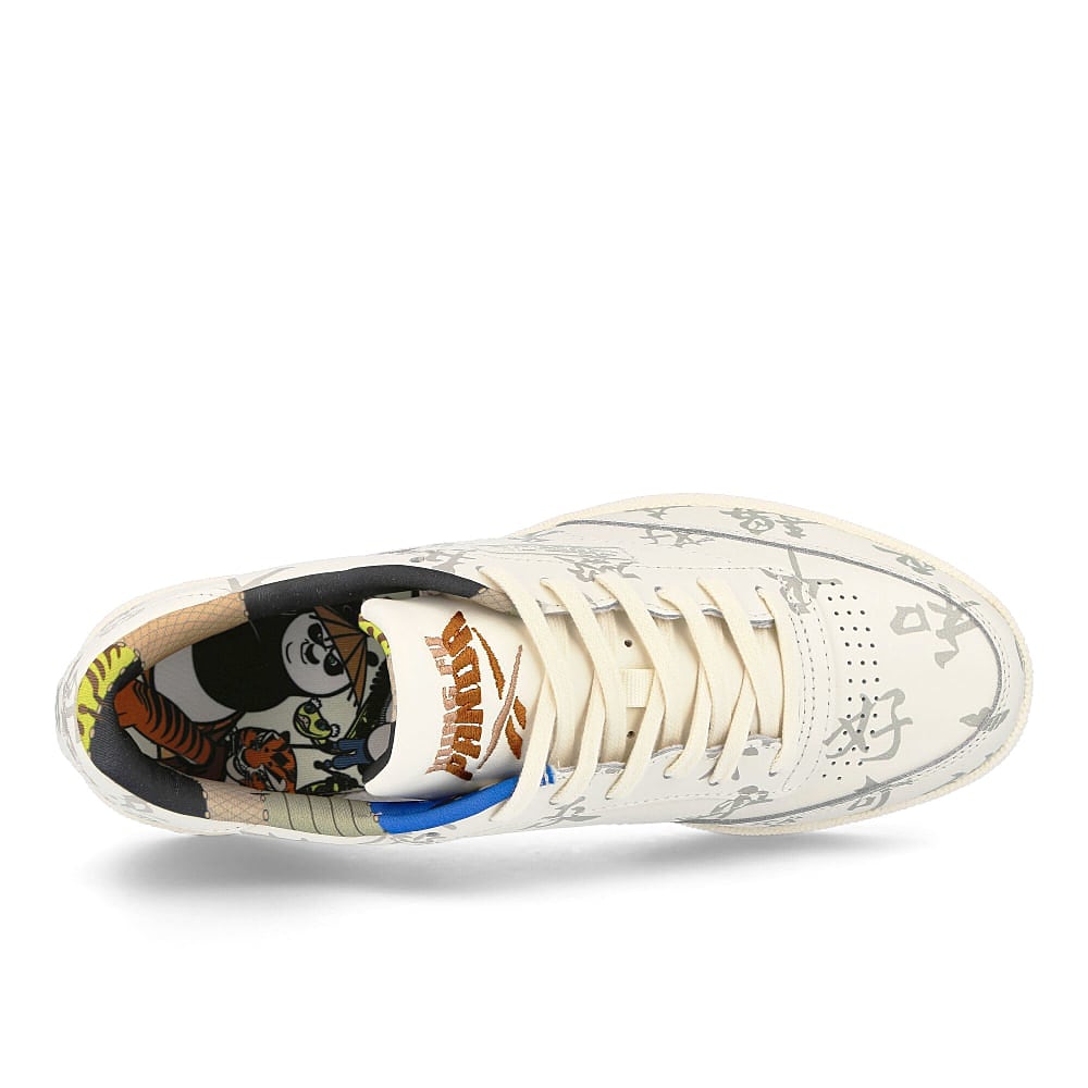 Reebok Kung Fu Panda x Reebok Club C 85 Classic White-Paperwhite-Pebble Sneakers Detailfoto | Overkill
