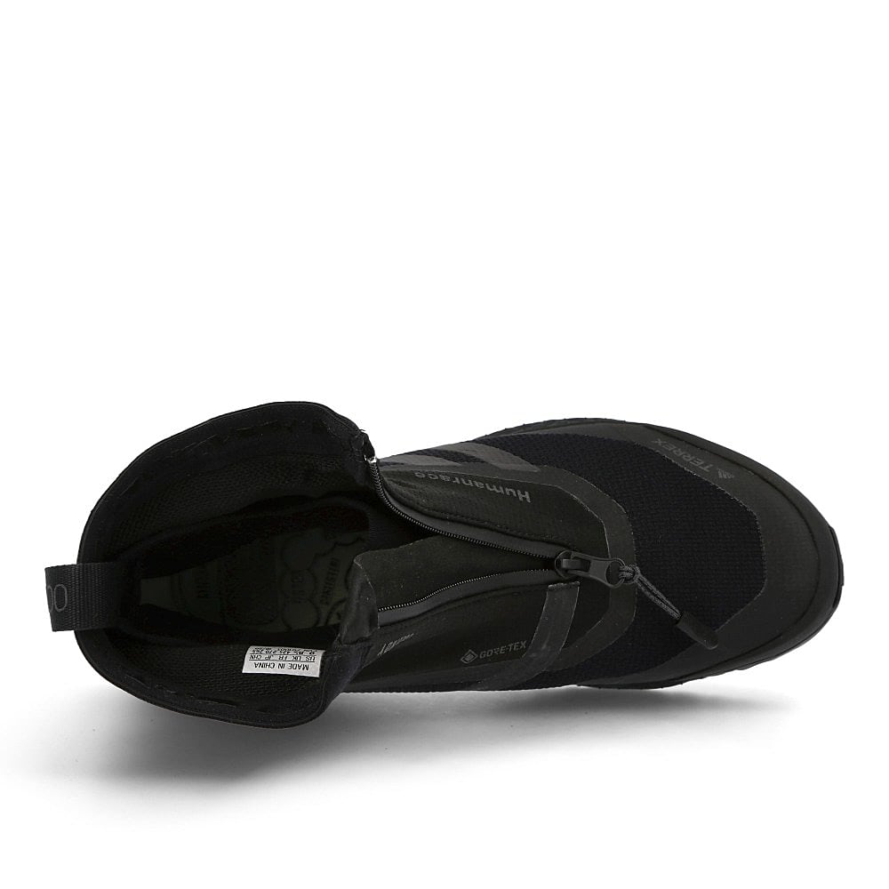 adidas Pharrell Williams x adidas Terrex Free Hiker Core Black-Core Black-Core Black Sneakers Detailfoto | Overkill