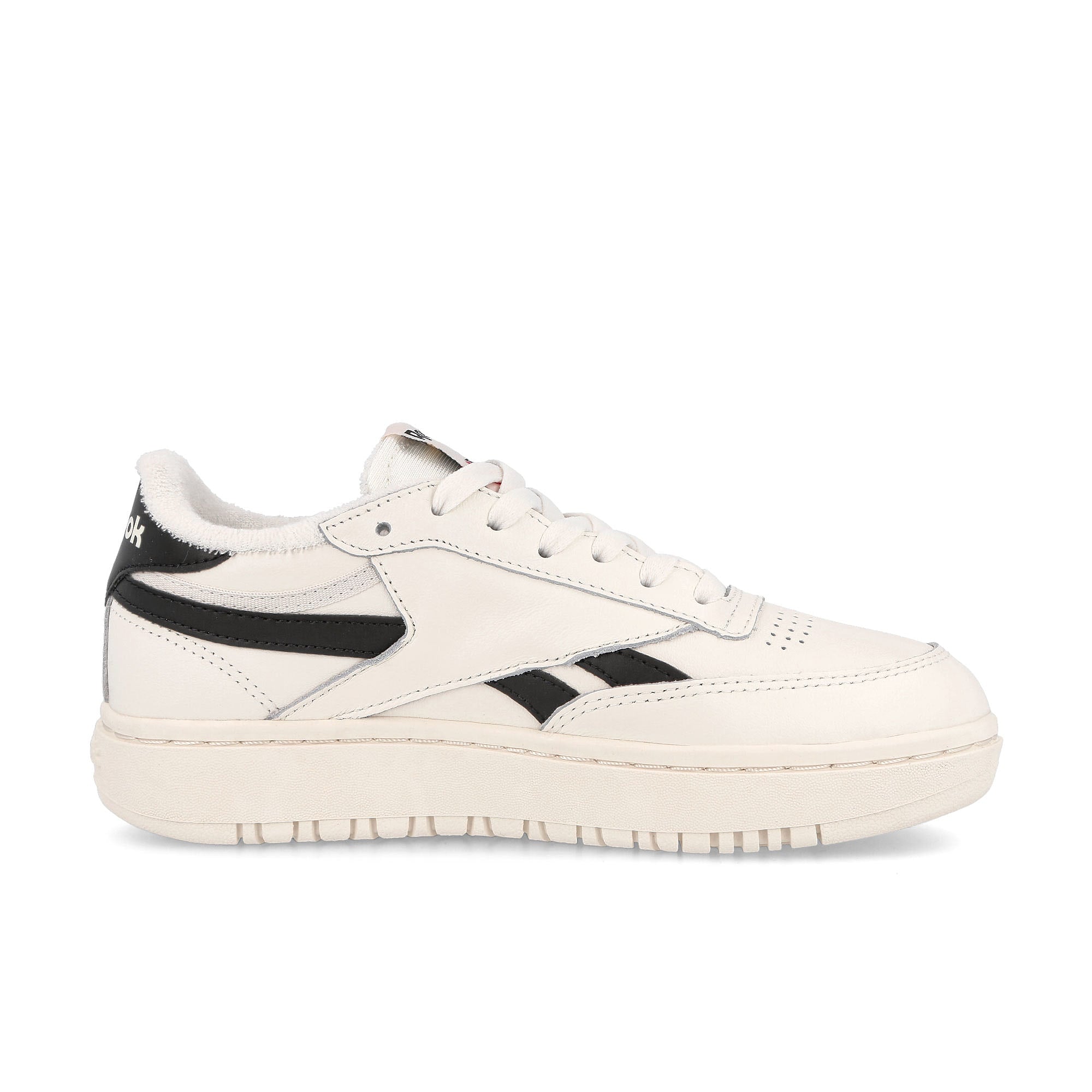 Reebok wmns club c double revenge Chalk / Core Black / Chalk Sneakers Silhouette | Overkill