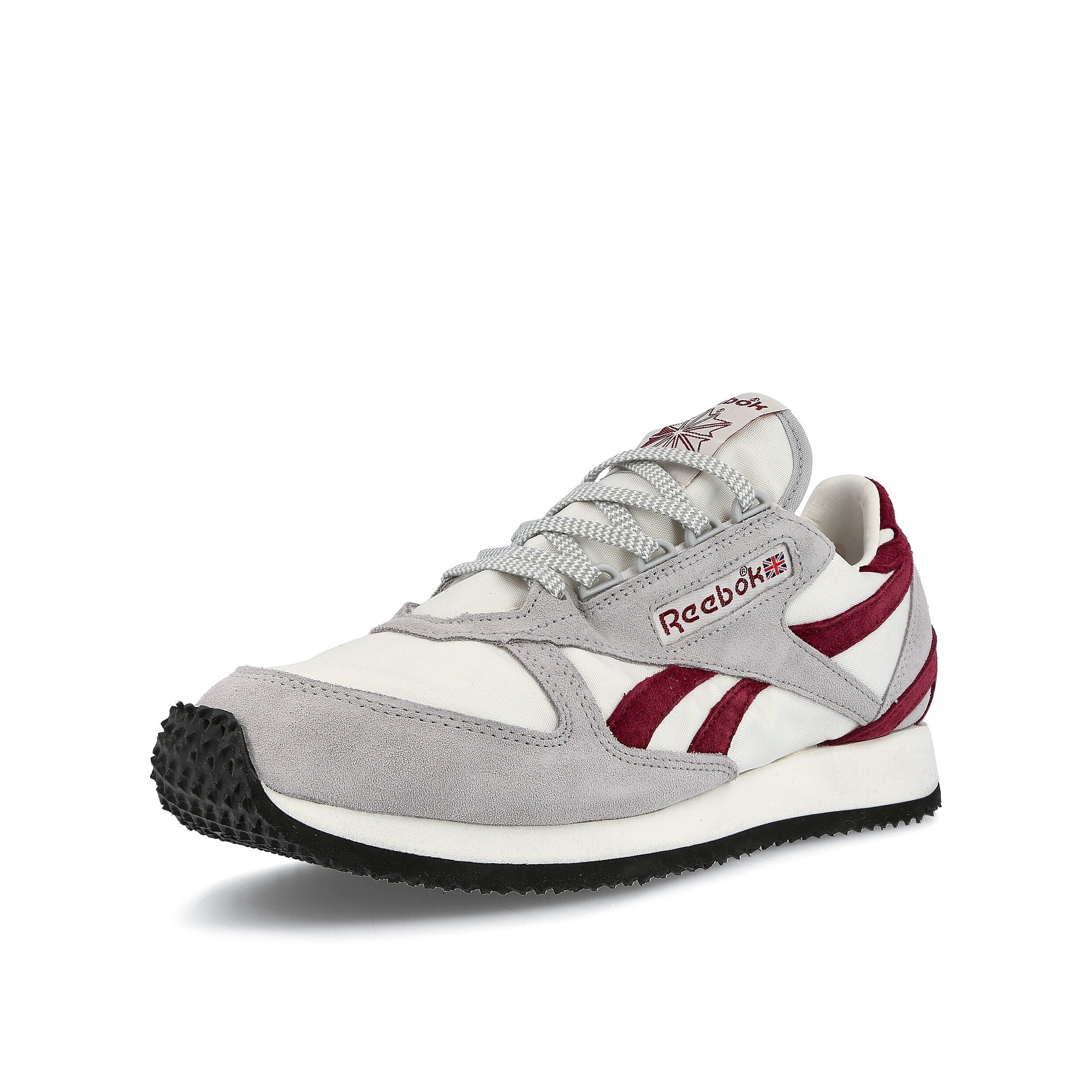 Reebok victory g Pure Grey 3-Chalk-Classic Burgundy Sneakers Close Up | Overkill