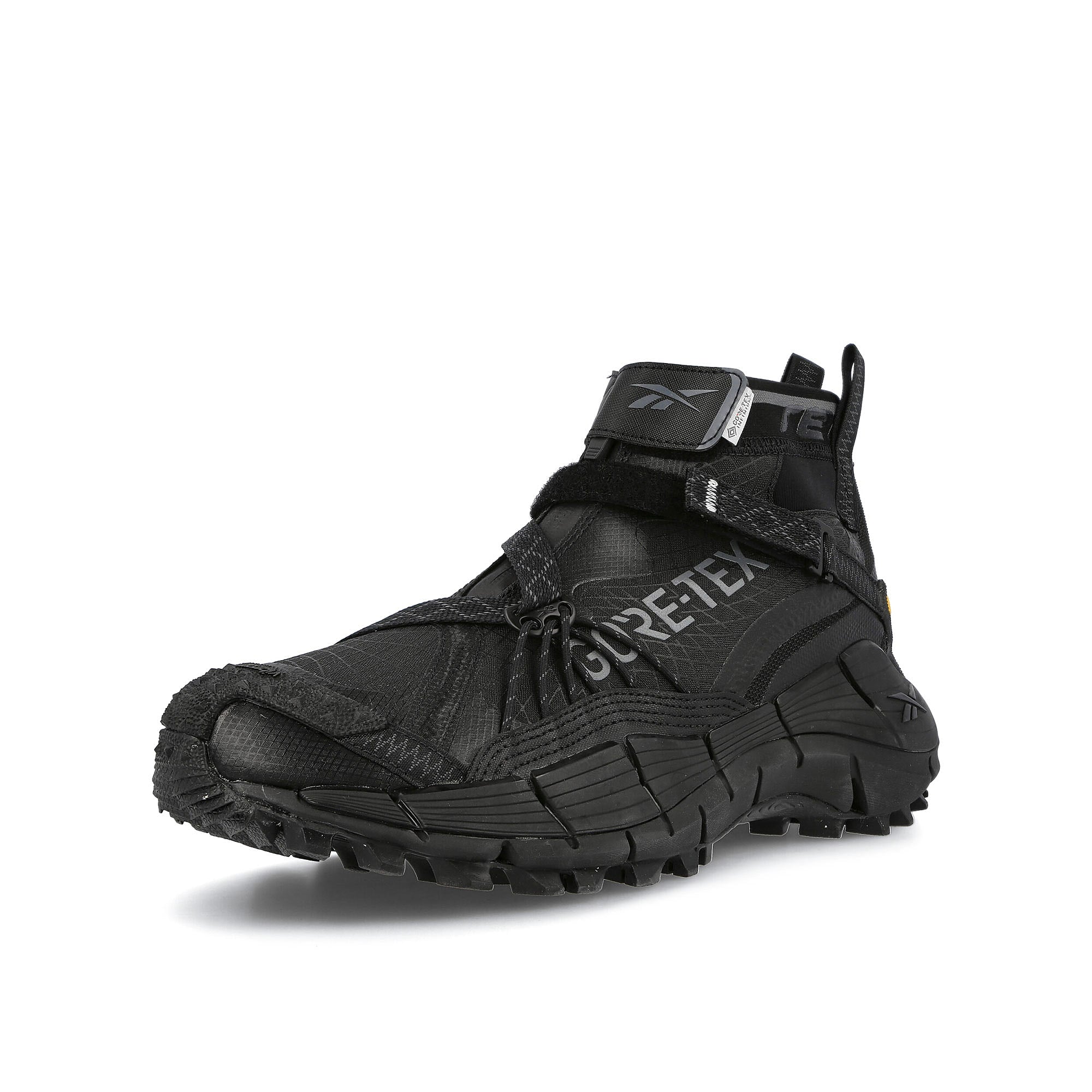 Reebok zig kinetica ii edge gtx Core Black-Pure Grey 7-No Color Sneakers Close Up | Overkill
