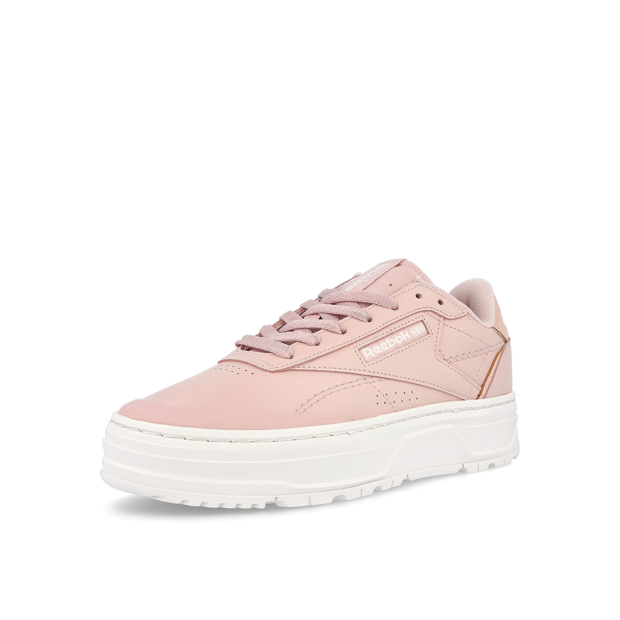 Reebok wmns club c double geo Soft Ecru-Soft Ecru-Chalk Sneakers Close Up | Overkill
