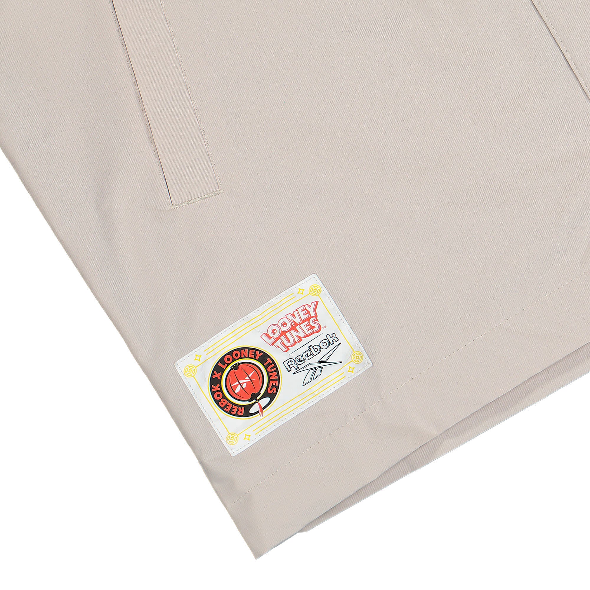 Reebok Looney Tunes x Reebok Jacket Stucco Jackets Detail view 1 | Overkill