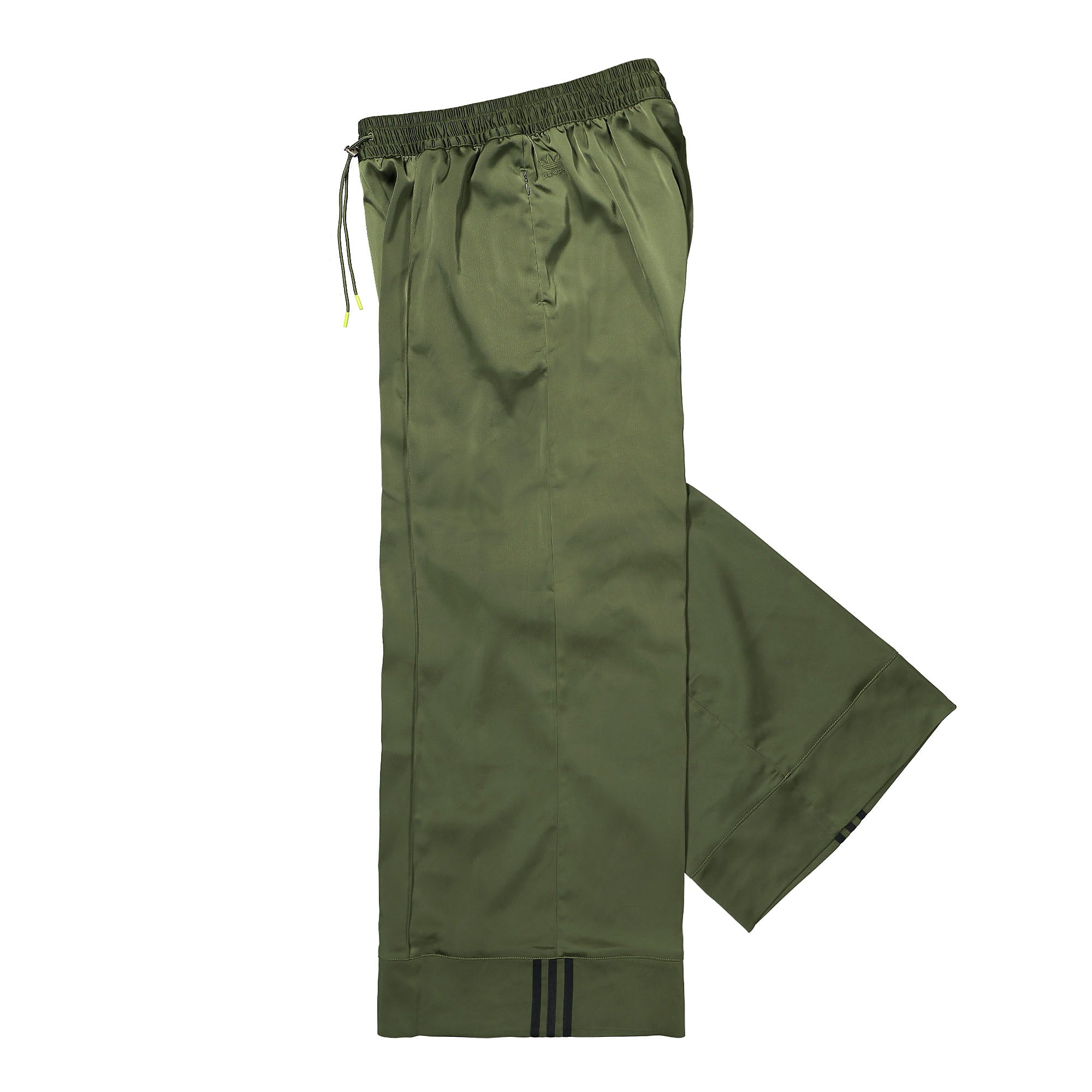 adidas Ivy Park x adidas Wide L Pant Wild Pine Sweat & Track Pants Close-up | Overkill