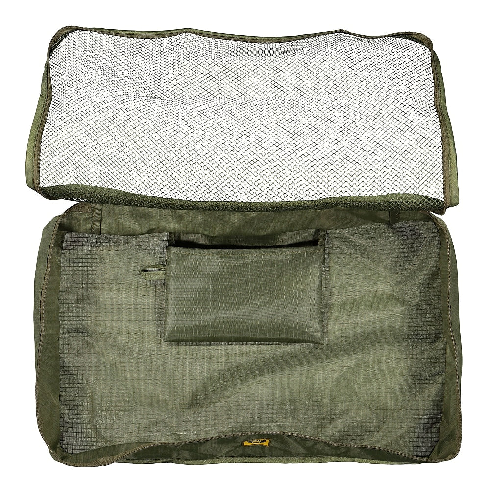 Human Made travel case medium Olive Drab Wallets & Cases Close-up | Overkill