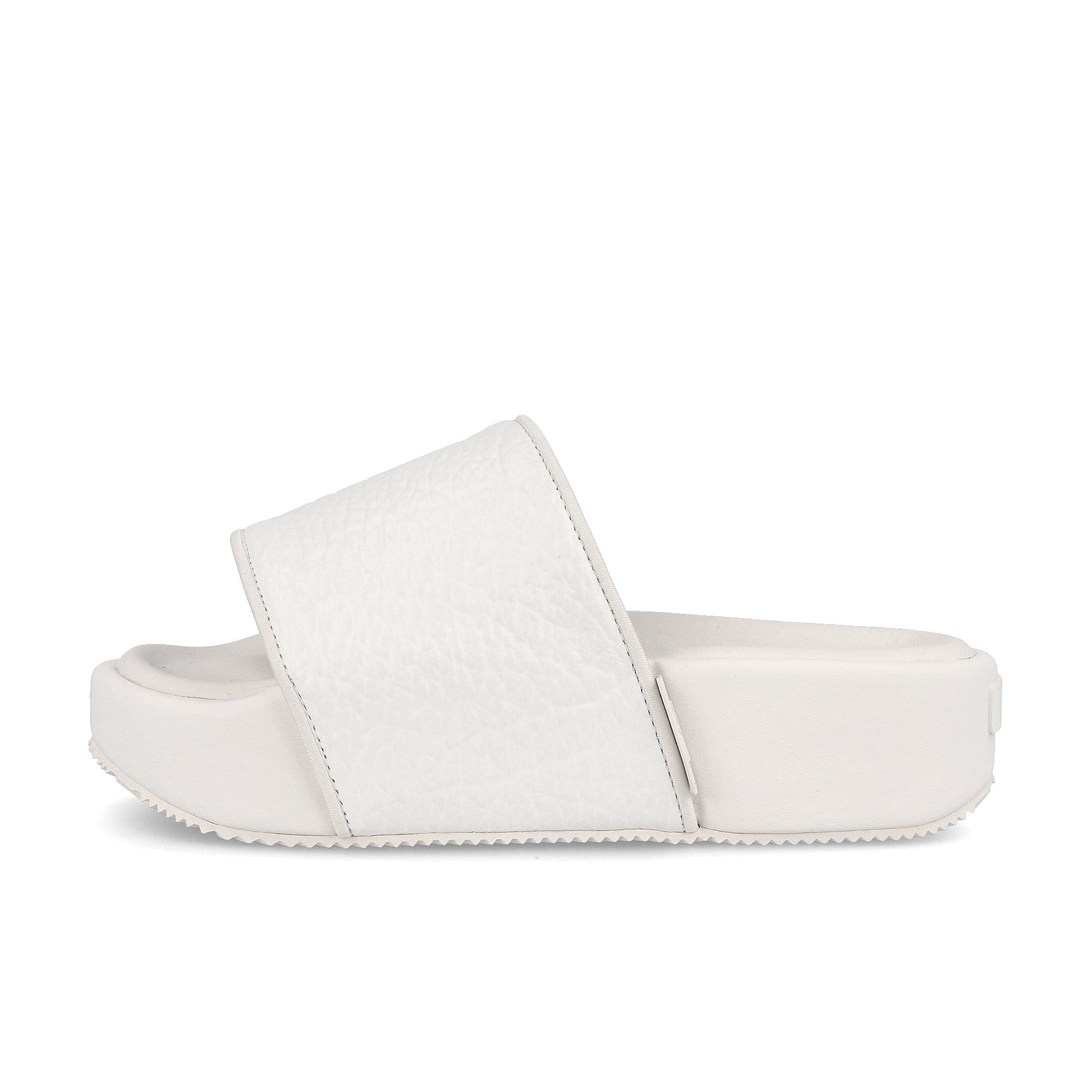Y-3 slide Core White-Core White -Core White Slides, Sandals & Slippers HR1938 | Overkill