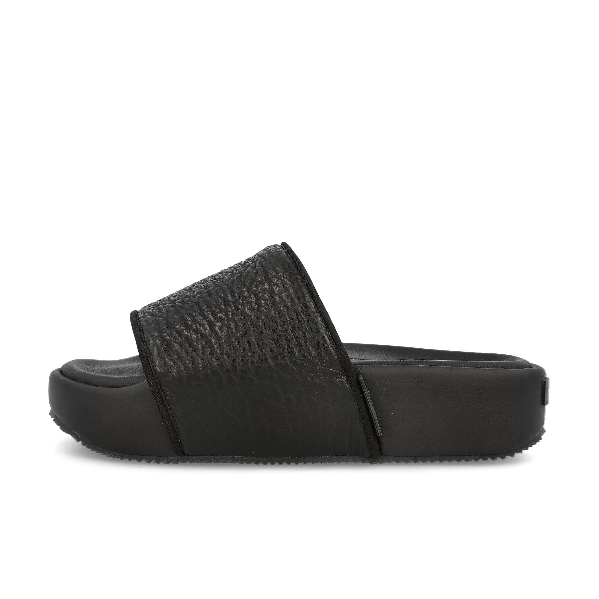 Y-3 slide Black-Black-Black Slides, Sandals & Slippers HR1940 | Overkill